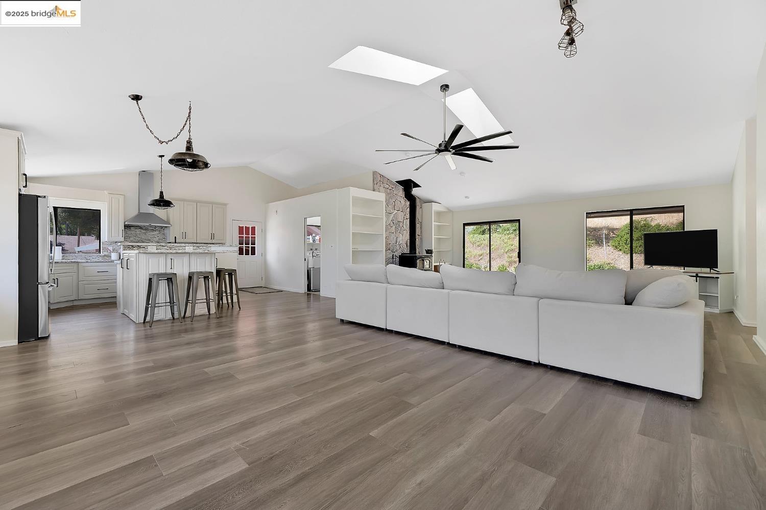Detail Gallery Image 41 of 60 For 7190 Pool Station Rd 1, Angels Camp,  CA 95222 - 3 Beds | 3/1 Baths
