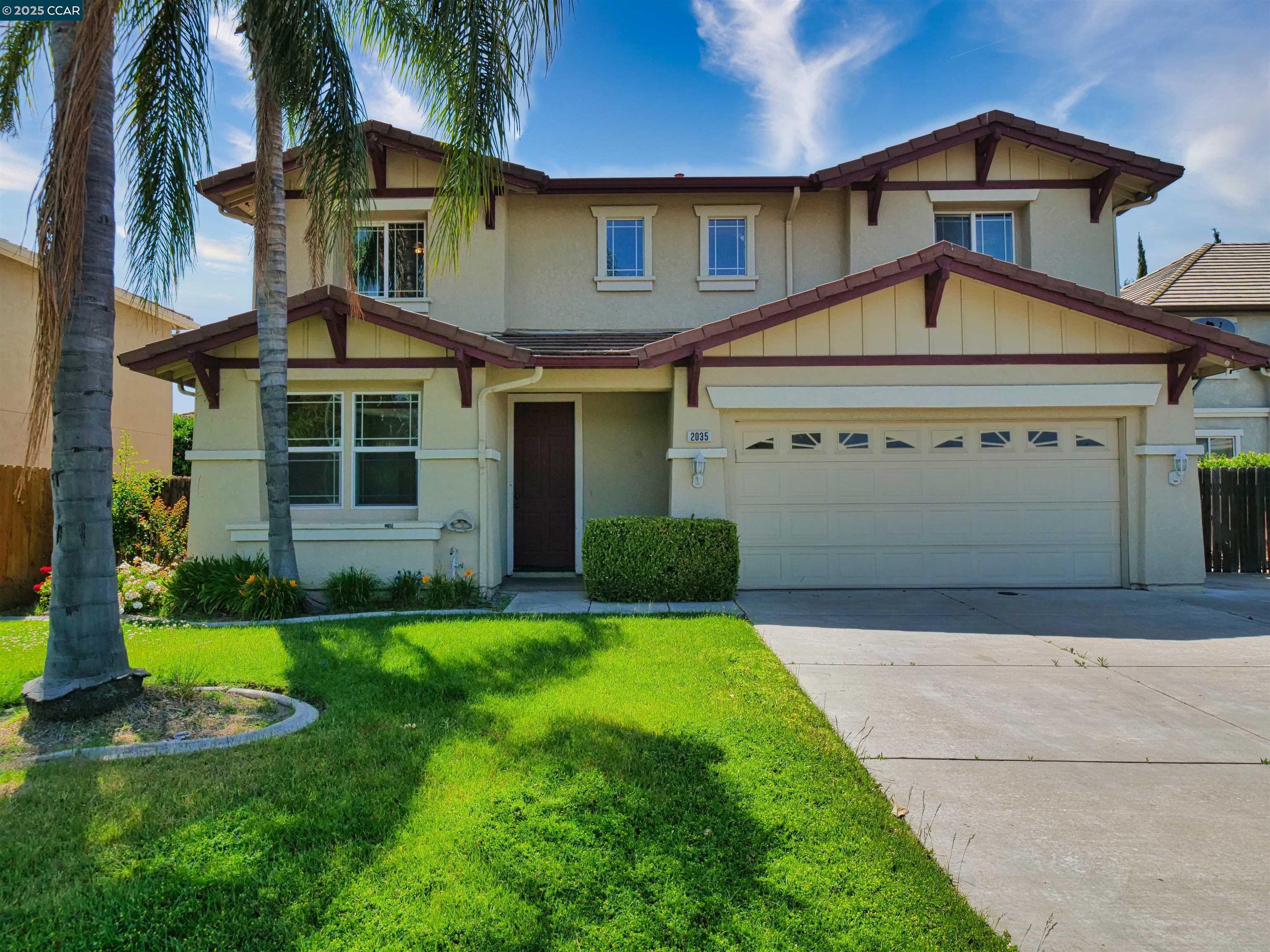 Detail Gallery Image 1 of 60 For 2035 Pasado Avenue, Manteca,  CA 95336-7070 - 4 Beds | 2/1 Baths