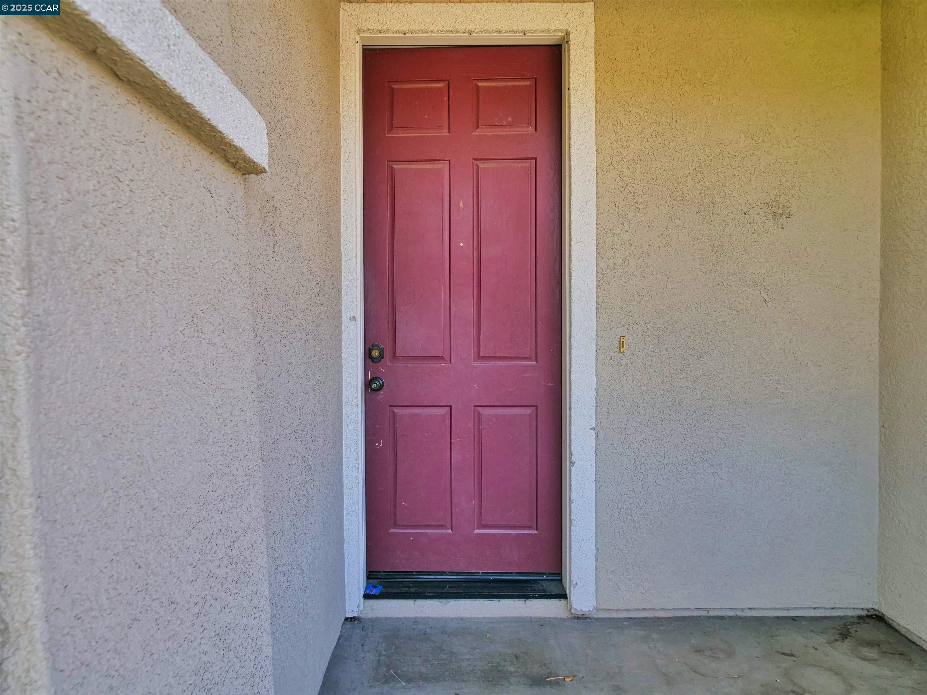 Detail Gallery Image 2 of 60 For 2035 Pasado Avenue, Manteca,  CA 95336-7070 - 4 Beds | 2/1 Baths