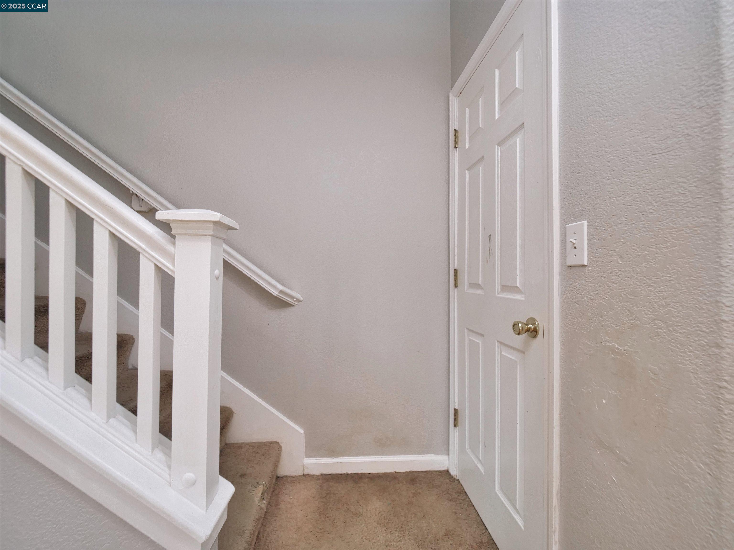 Detail Gallery Image 24 of 60 For 2035 Pasado Avenue, Manteca,  CA 95336-7070 - 4 Beds | 2/1 Baths