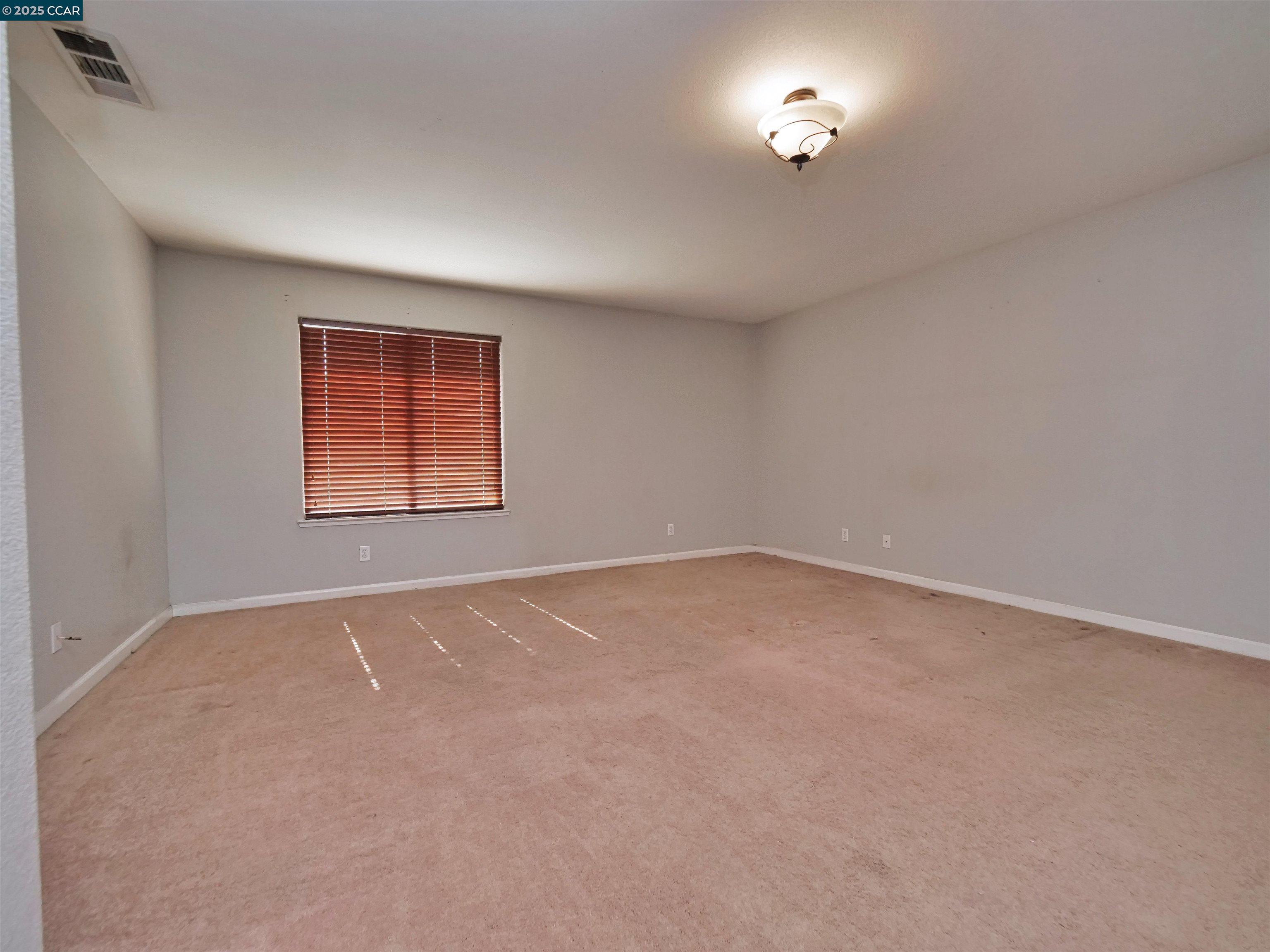 Detail Gallery Image 44 of 60 For 2035 Pasado Avenue, Manteca,  CA 95336-7070 - 4 Beds | 2/1 Baths