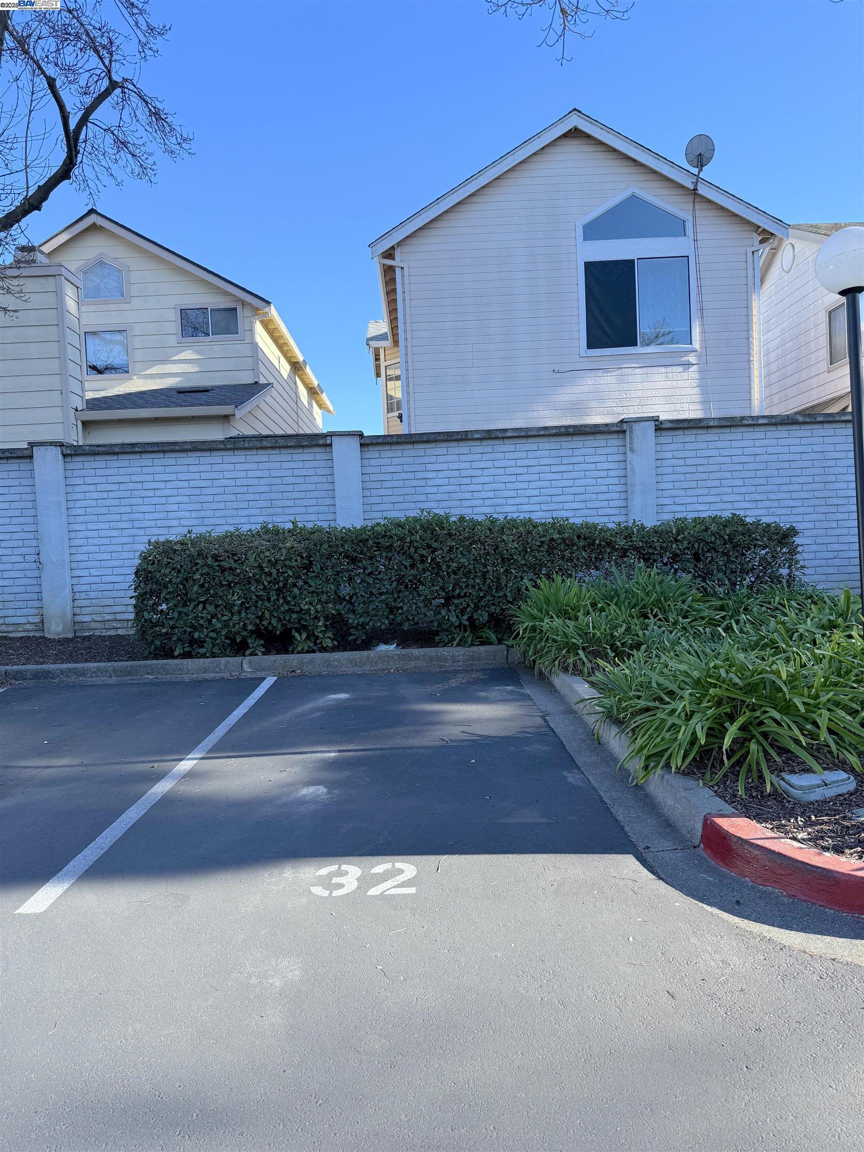 Detail Gallery Image 25 of 29 For 6100 Joaquin Murieta Ave #G,  Newark,  CA 94560 - 2 Beds | 1/1 Baths