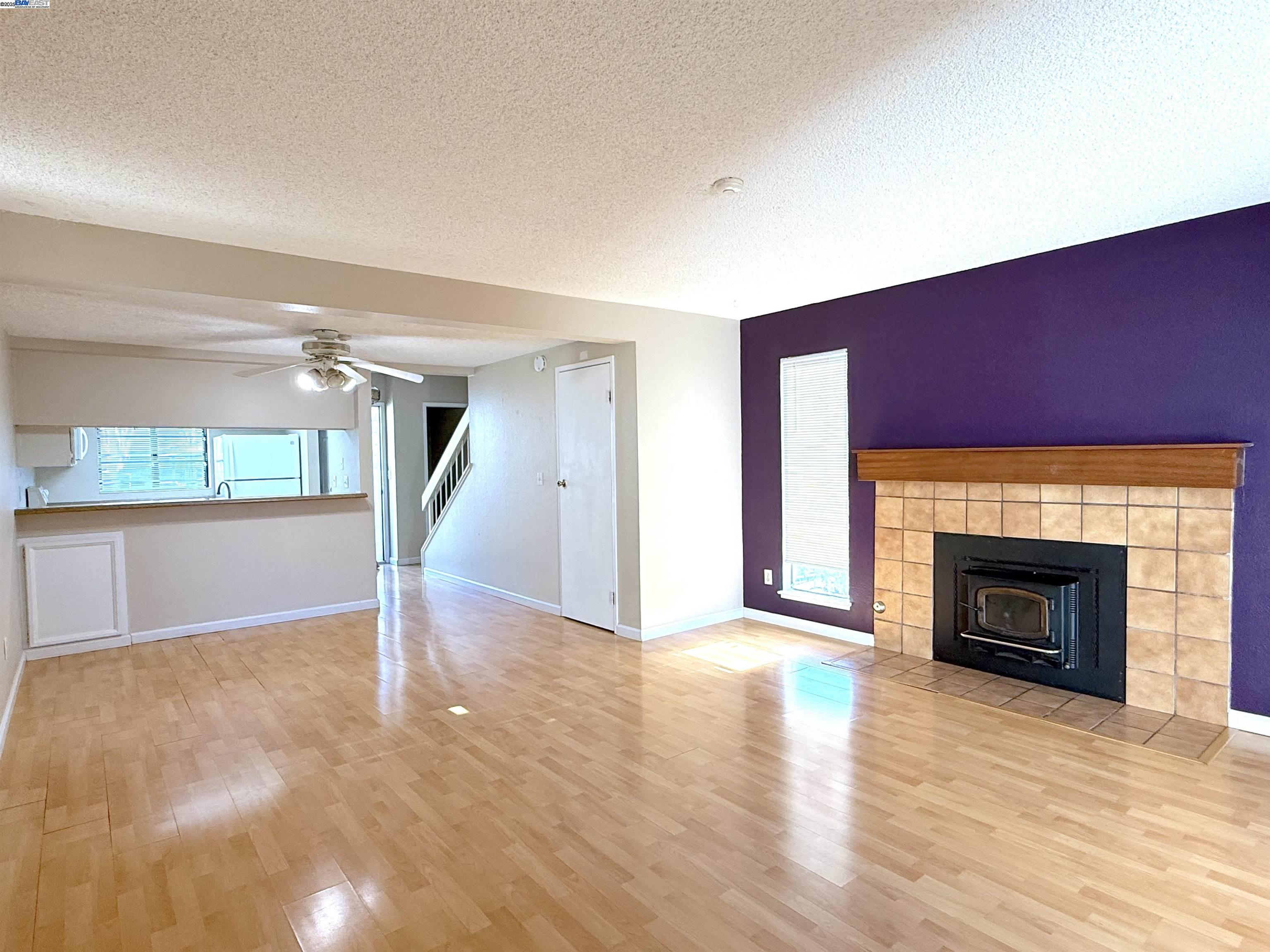 Detail Gallery Image 5 of 29 For 6100 Joaquin Murieta Ave #G,  Newark,  CA 94560 - 2 Beds | 1/1 Baths