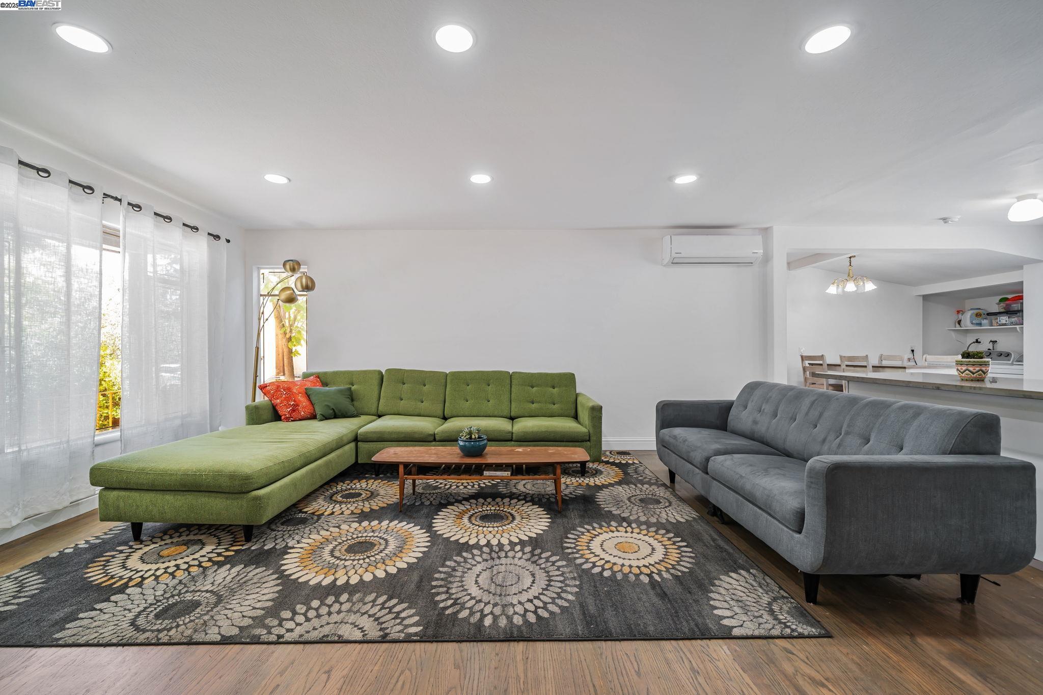 Detail Gallery Image 5 of 43 For 126 Kilkare Rd, Sunol,  CA 94586 - 4 Beds | 2 Baths