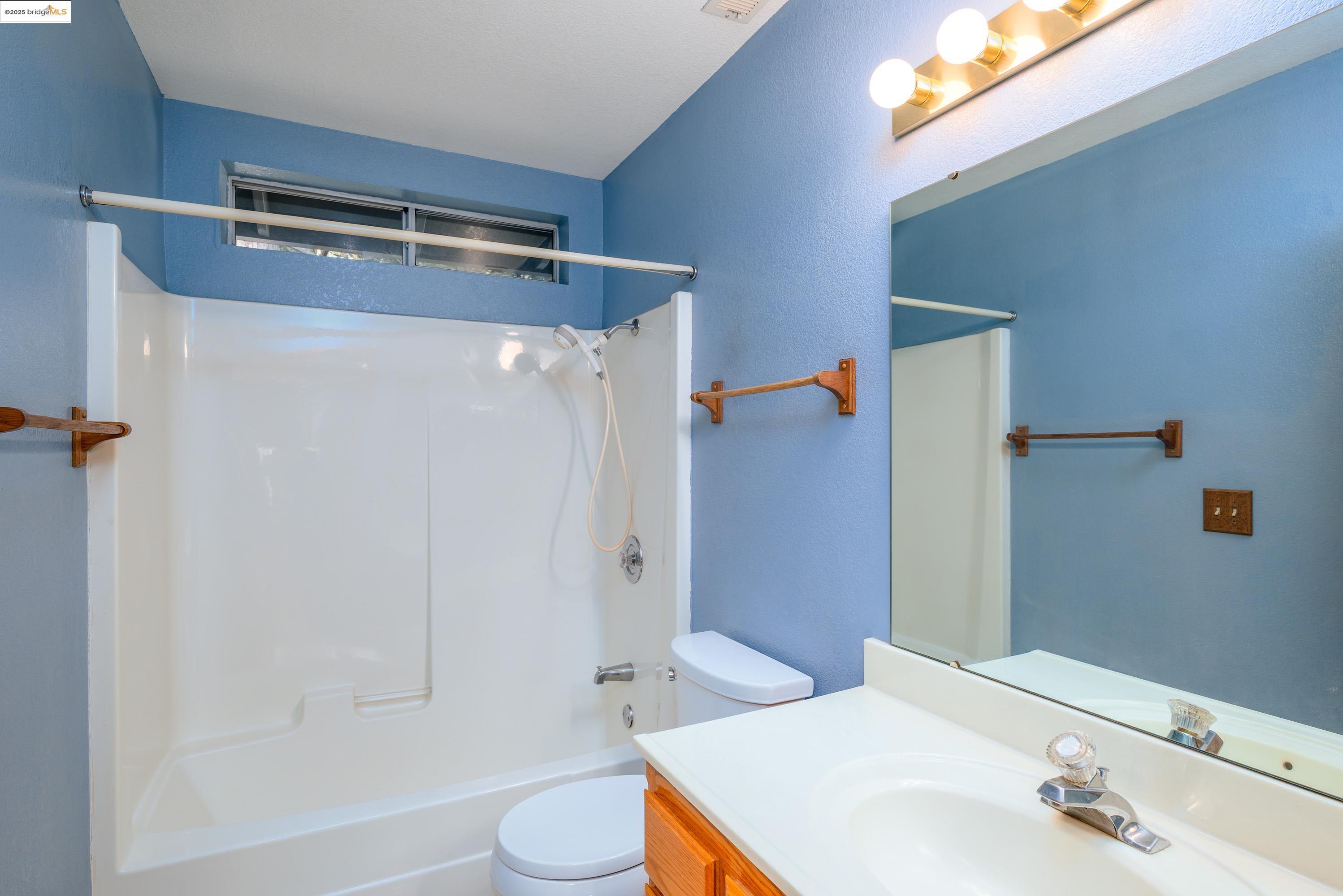 Detail Gallery Image 11 of 36 For 24051 Pine Lake Dr, Twain Harte,  CA 95383 - 3 Beds | 2/1 Baths
