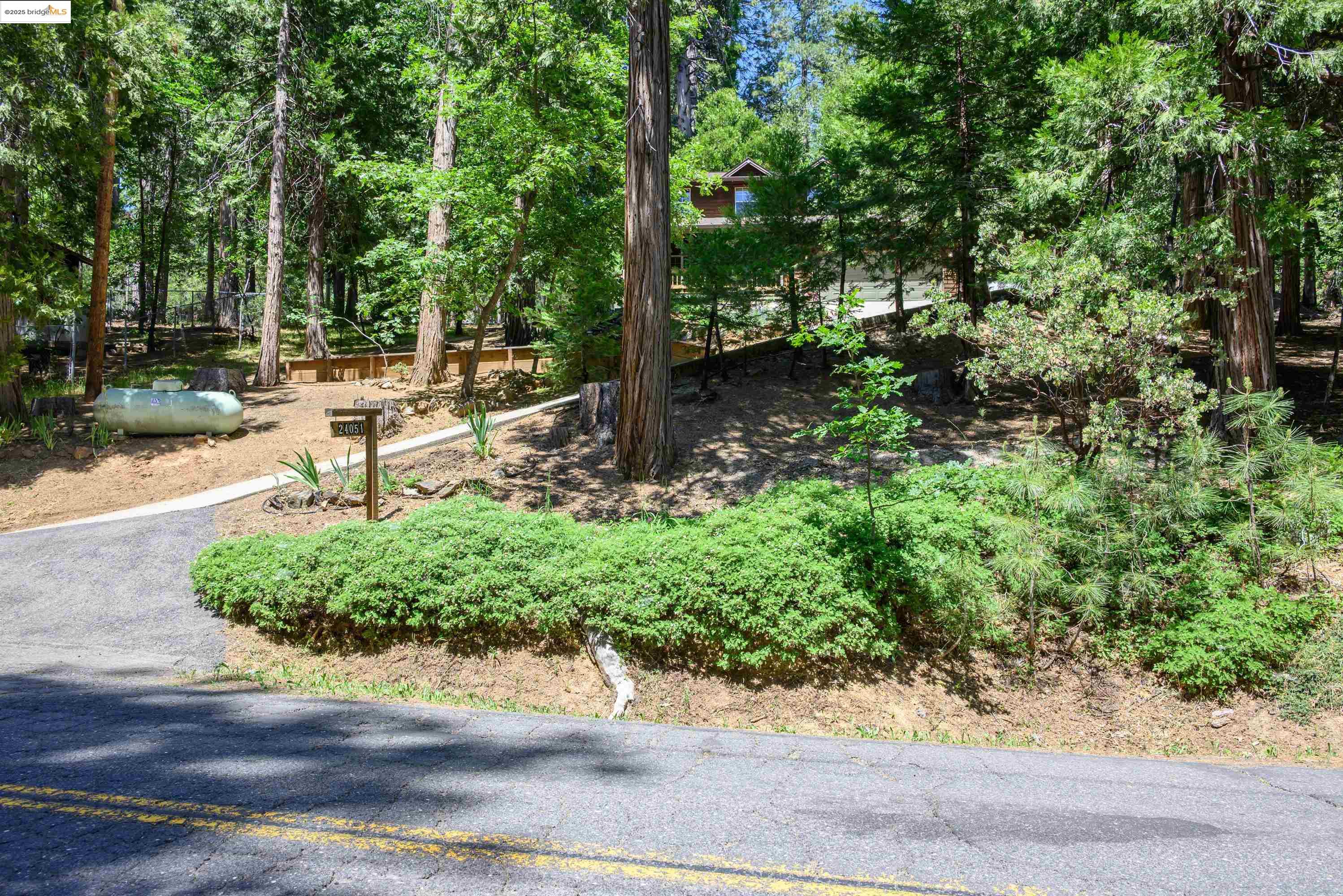 Detail Gallery Image 33 of 36 For 24051 Pine Lake Dr, Twain Harte,  CA 95383 - 3 Beds | 2/1 Baths