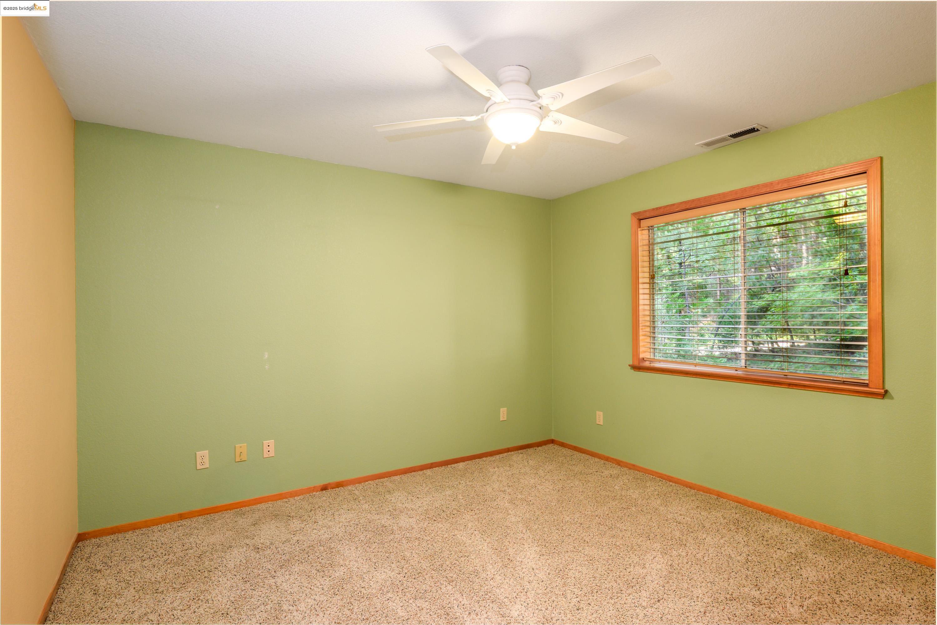 Detail Gallery Image 10 of 36 For 24051 Pine Lake Dr, Twain Harte,  CA 95383 - 3 Beds | 2/1 Baths