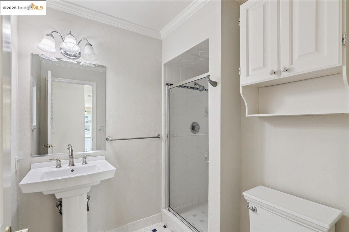 Detail Gallery Image 19 of 32 For 5752 Drakes Dr, Discovery Bay,  CA 94505 - 4 Beds | 3 Baths