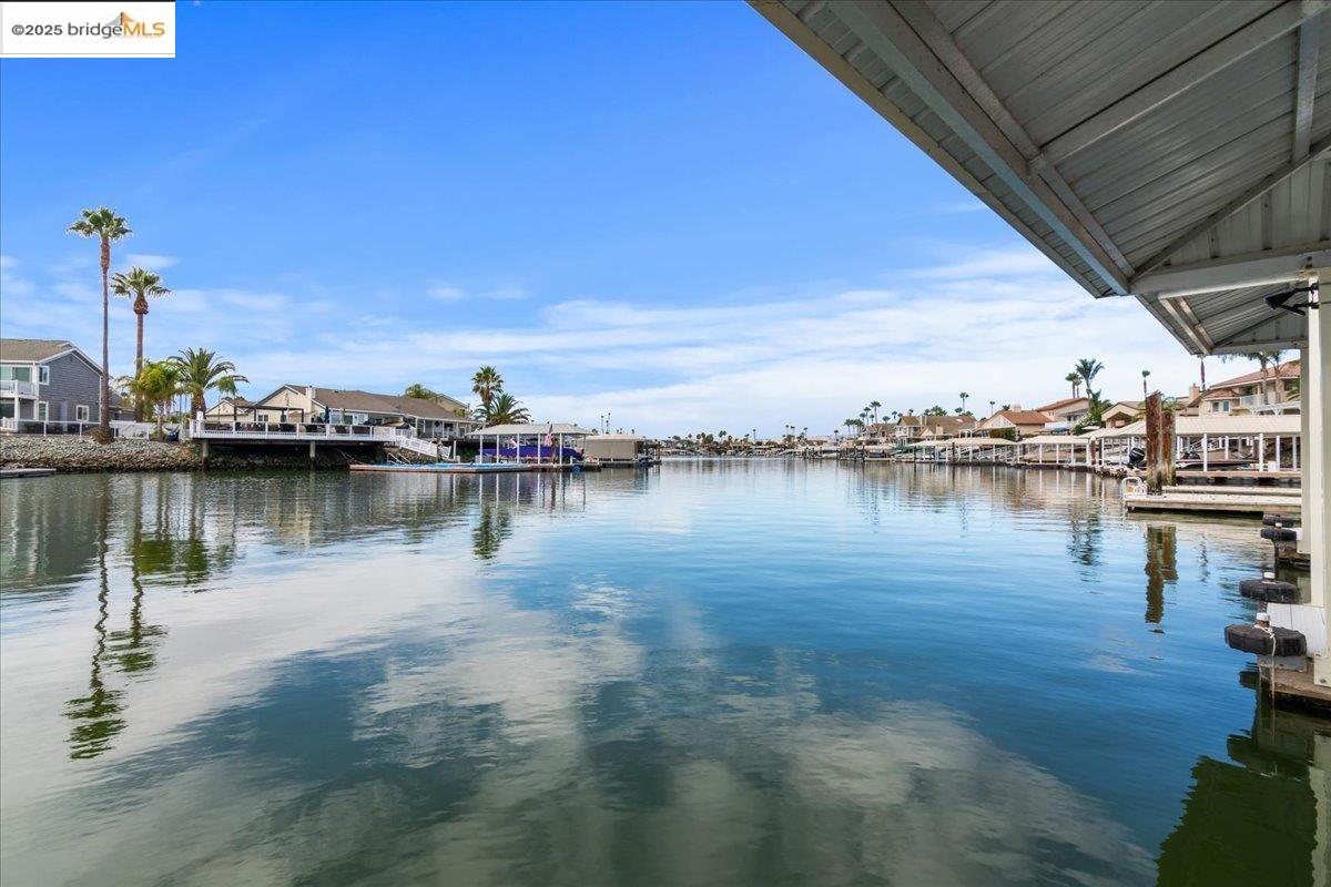 Detail Gallery Image 29 of 32 For 5752 Drakes Dr, Discovery Bay,  CA 94505 - 4 Beds | 3 Baths