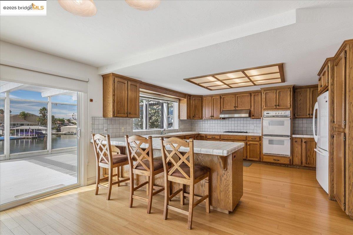 Detail Gallery Image 8 of 32 For 5752 Drakes Dr, Discovery Bay,  CA 94505 - 4 Beds | 3 Baths