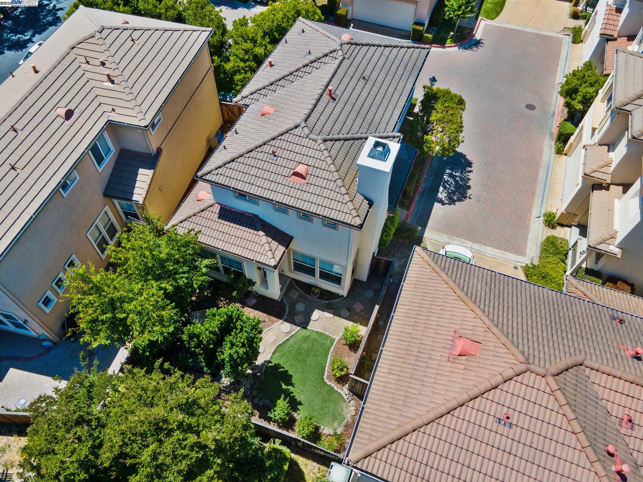 Detail Gallery Image 39 of 42 For 5129 Rappolla Ct, Pleasanton,  CA 94588 - 2 Beds | 2/1 Baths
