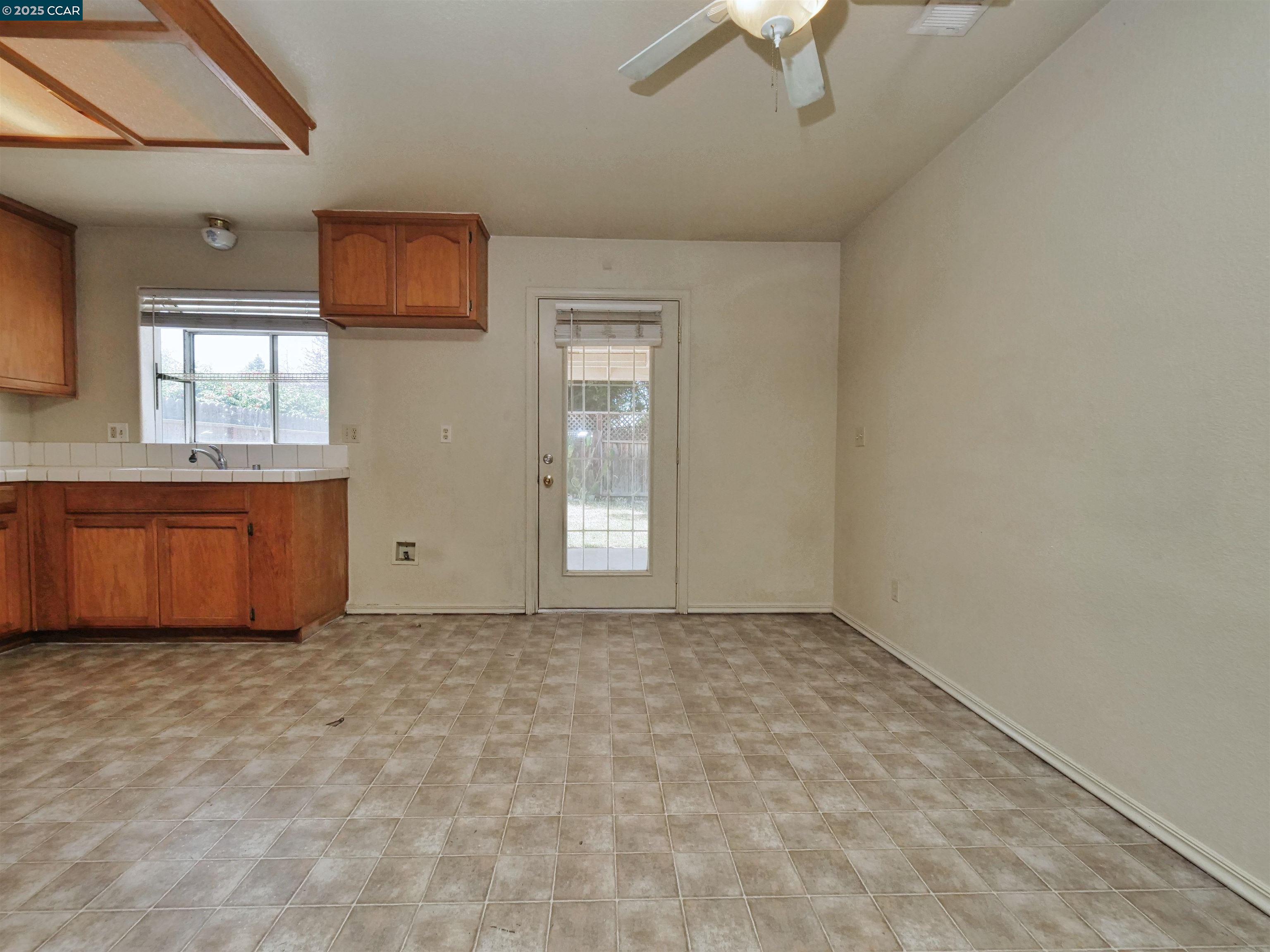 Detail Gallery Image 25 of 60 For 4212 Dunster Drive, Salida,  CA 95368-9728 - 4 Beds | 2 Baths