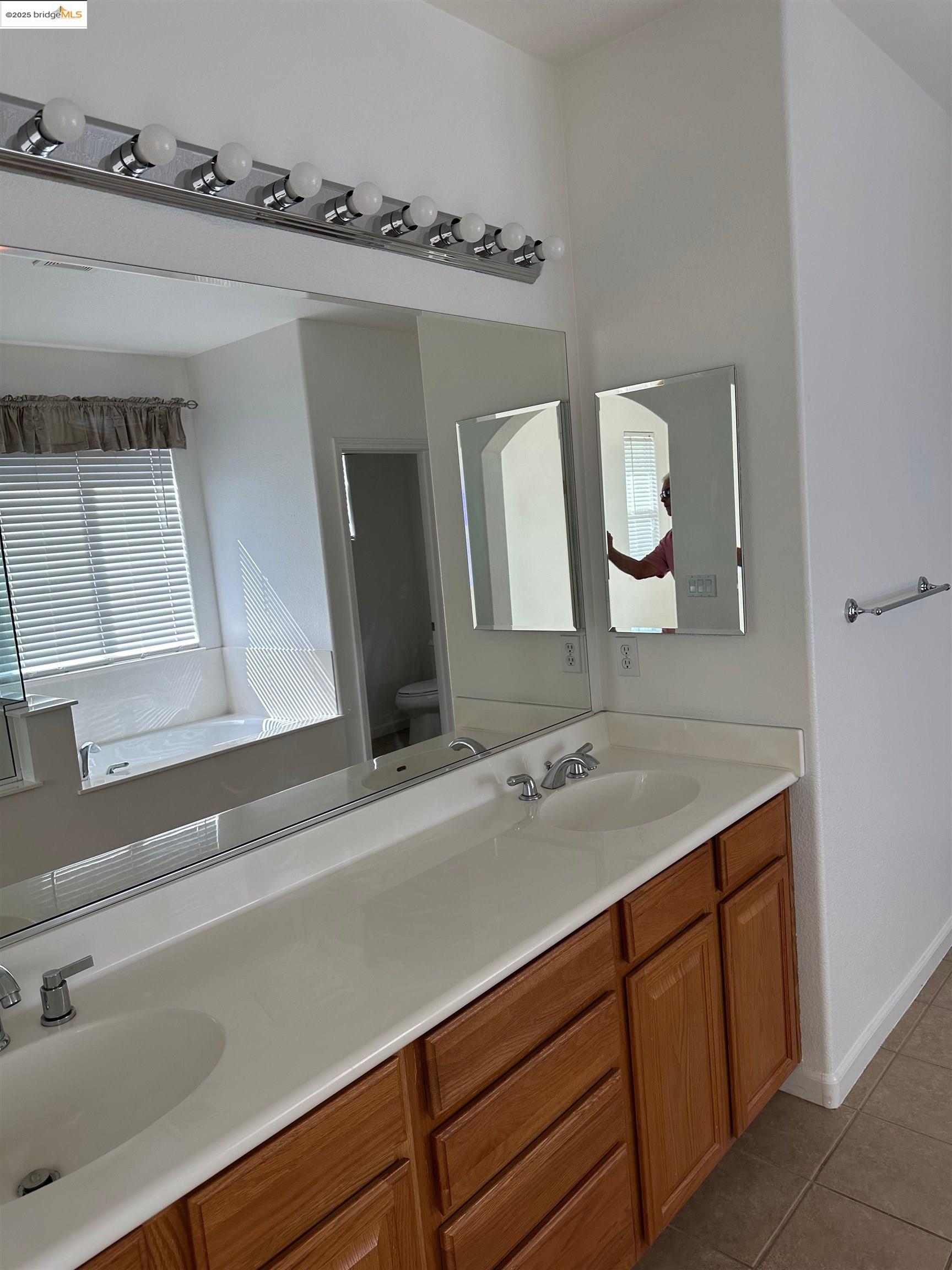 2814 PASA TIEMPO DRIVE, Brentwood, California 95139, 4 Bedrooms Bedrooms, 10 Rooms Rooms,2 BathroomsBathrooms,Residential Lease,For Rent,2814 PASA TIEMPO DRIVE,41100142