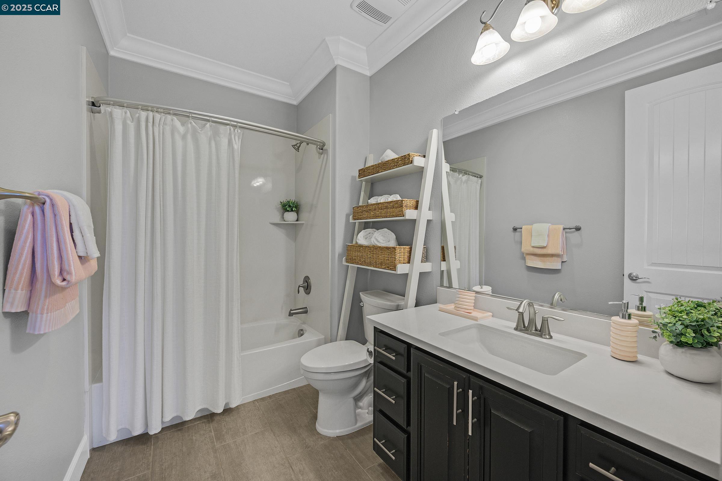 5057 Volterra Ct, Dublin, California 94568, 4 Bedrooms Bedrooms, 9 Rooms Rooms,4 BathroomsBathrooms,Residential,For Sale,5057 Volterra Ct,41100148