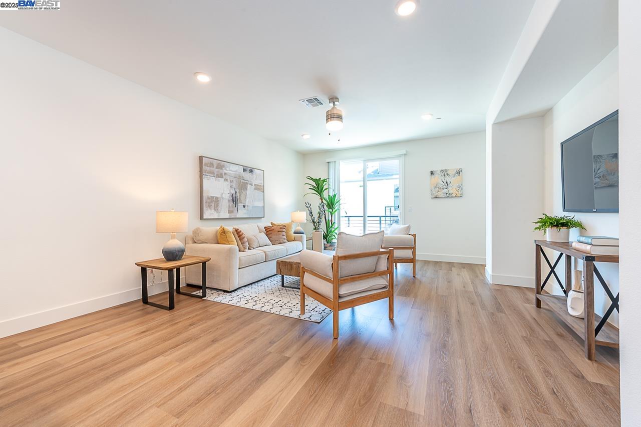 29709 Hansen St, Hayward, California 94544, 4 Bedrooms Bedrooms, 10 Rooms Rooms,3 BathroomsBathrooms,Residential,For Sale,29709 Hansen St,41100150