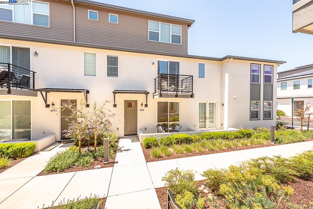29709 Hansen St, Hayward, California 94544, 4 Bedrooms Bedrooms, 10 Rooms Rooms,3 BathroomsBathrooms,Residential,For Sale,29709 Hansen St,41100150