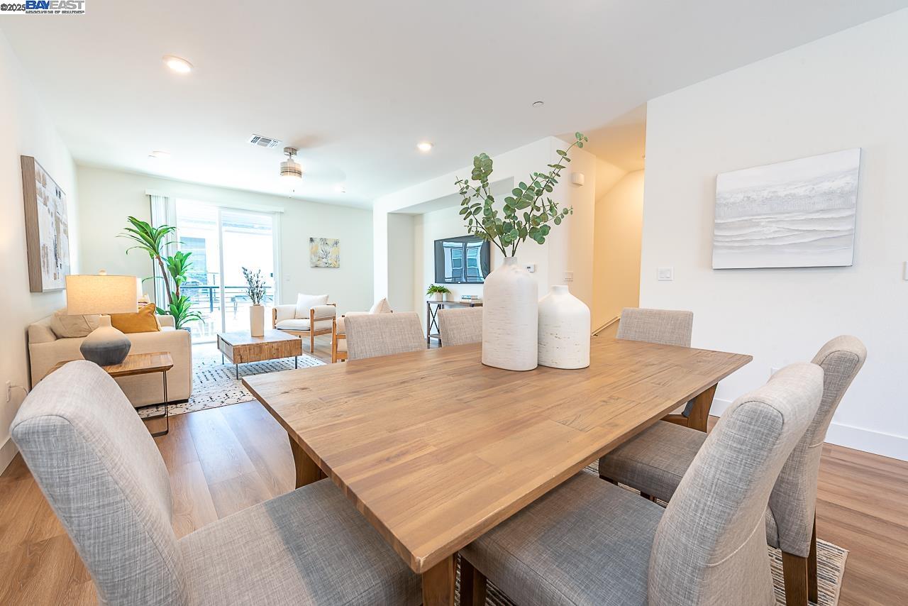 29709 Hansen St, Hayward, California 94544, 4 Bedrooms Bedrooms, 10 Rooms Rooms,3 BathroomsBathrooms,Residential,For Sale,29709 Hansen St,41100150
