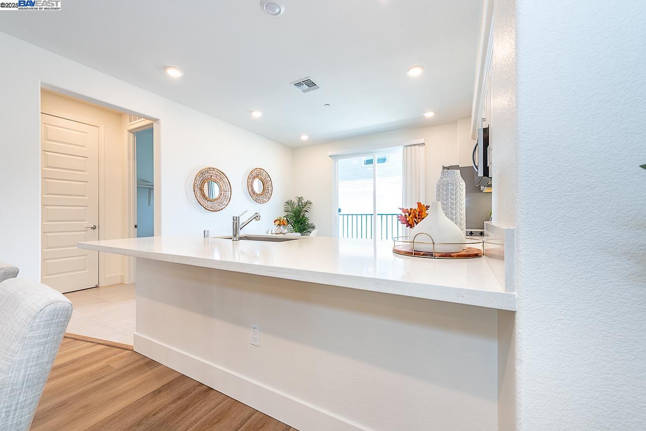 29709 Hansen St, Hayward, California 94544, 4 Bedrooms Bedrooms, 10 Rooms Rooms,3 BathroomsBathrooms,Residential,For Sale,29709 Hansen St,41100150