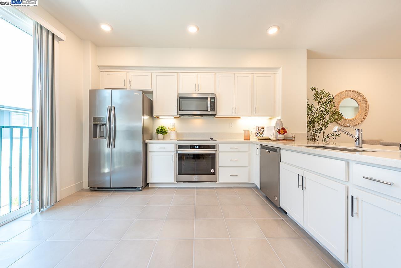 29709 Hansen St, Hayward, California 94544, 4 Bedrooms Bedrooms, 10 Rooms Rooms,3 BathroomsBathrooms,Residential,For Sale,29709 Hansen St,41100150