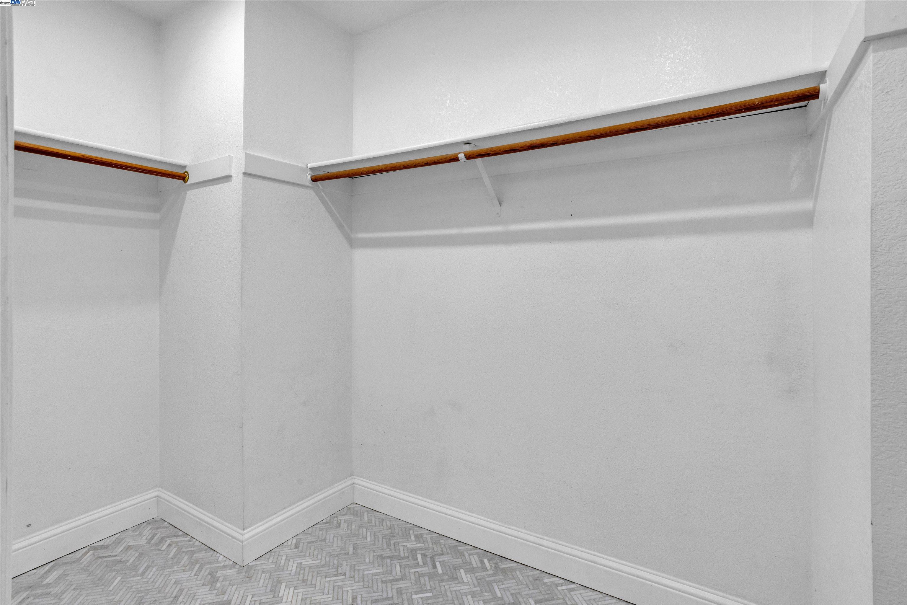 20340 Forest Ave # 4, Castro Valley, California 94546, 3 Bedrooms Bedrooms, 5 Rooms Rooms,2 BathroomsBathrooms,Residential,For Sale,20340 Forest Ave # 4,41100151