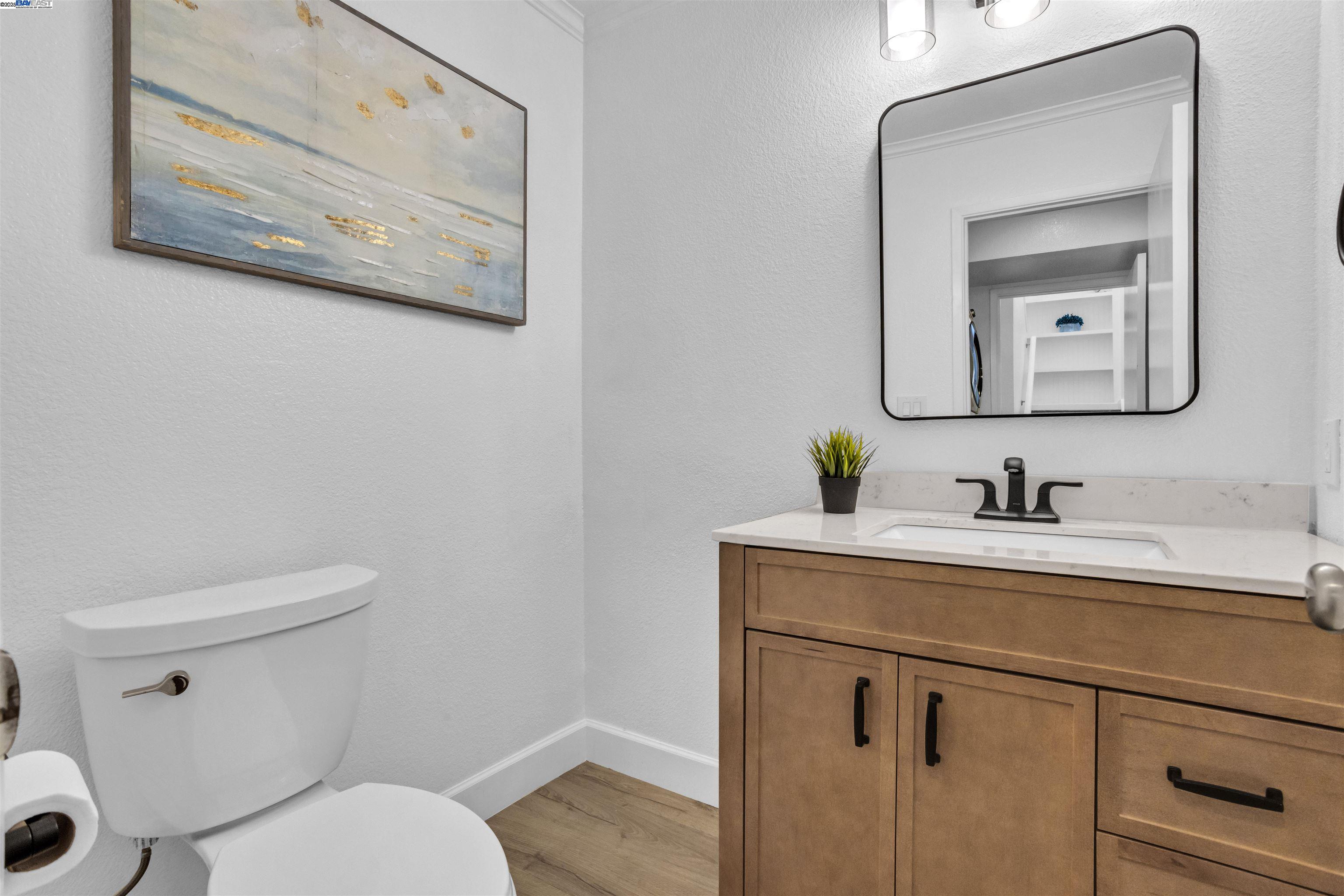 20340 Forest Ave # 4, Castro Valley, California 94546, 3 Bedrooms Bedrooms, 5 Rooms Rooms,2 BathroomsBathrooms,Residential,For Sale,20340 Forest Ave # 4,41100151