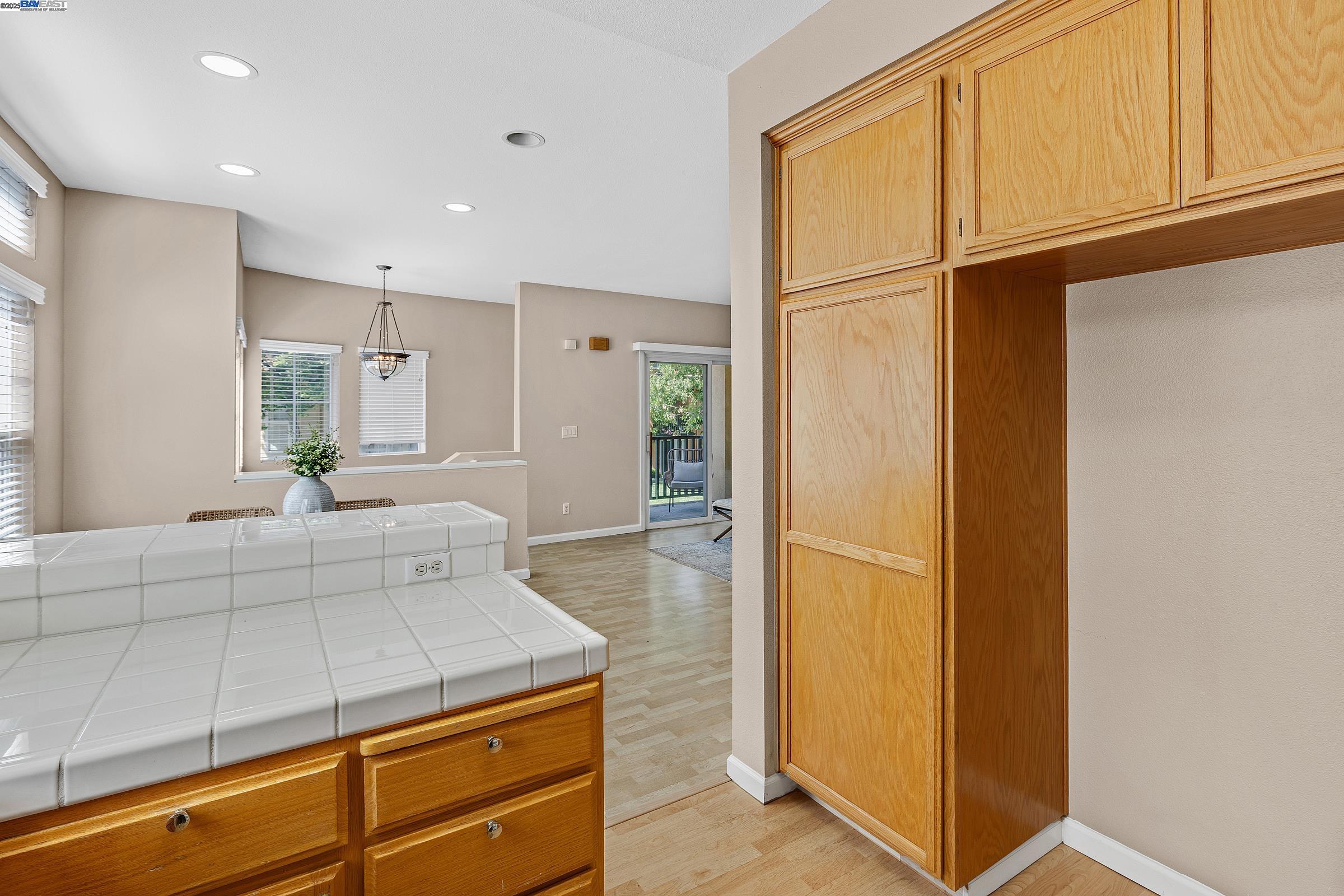 3463 Ellery Cmn, Fremont, California 94538, 2 Bedrooms Bedrooms, 5 Rooms Rooms,2 BathroomsBathrooms,Residential,For Sale,3463 Ellery Cmn,41100152