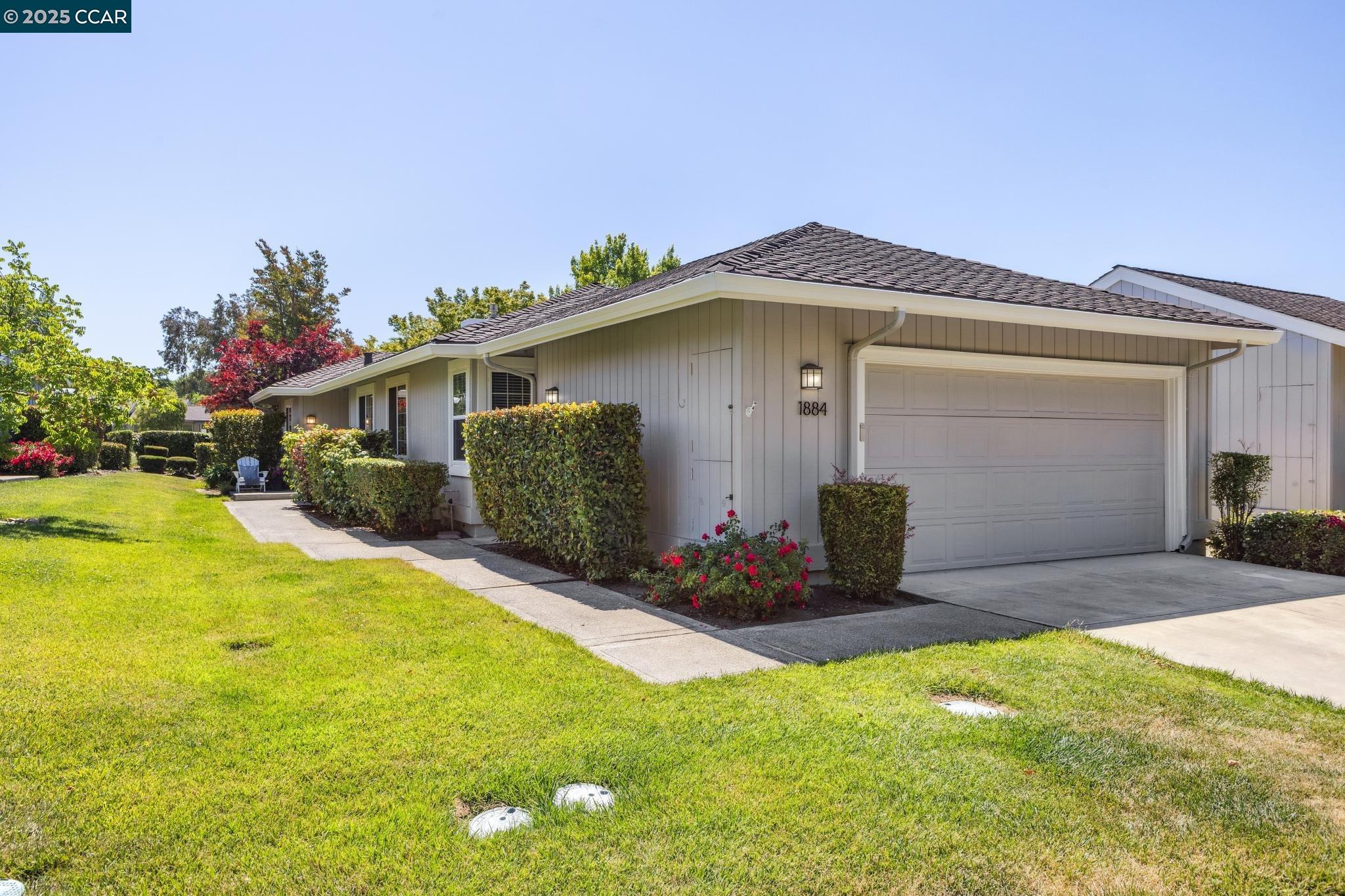 1884 Saint George Rd, Danville, California 94526, 2 Bedrooms Bedrooms, 7 Rooms Rooms,2 BathroomsBathrooms,Residential,For Sale,1884 Saint George Rd,41100153