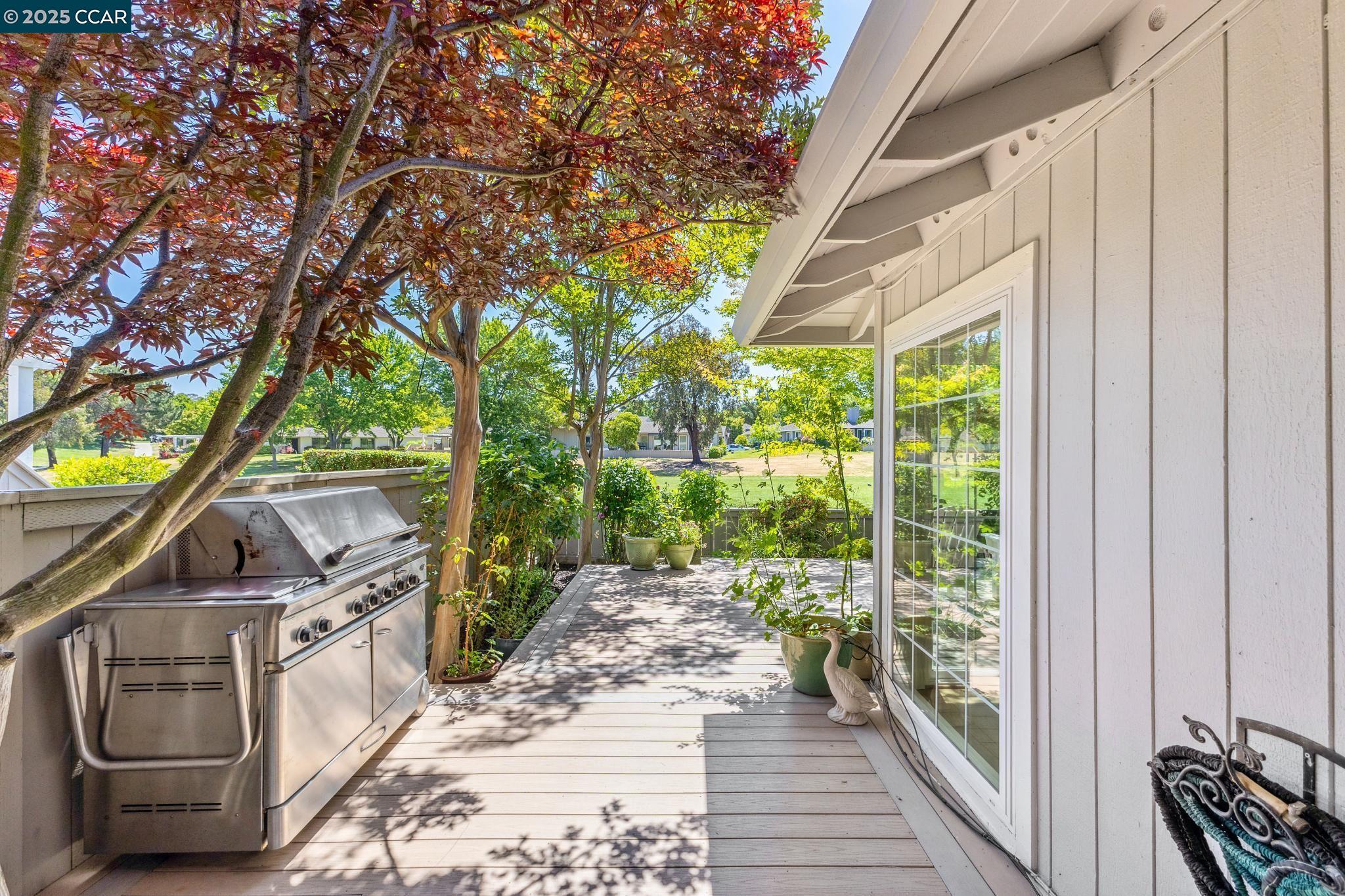 1884 Saint George Rd, Danville, California 94526, 2 Bedrooms Bedrooms, 7 Rooms Rooms,2 BathroomsBathrooms,Residential,For Sale,1884 Saint George Rd,41100153