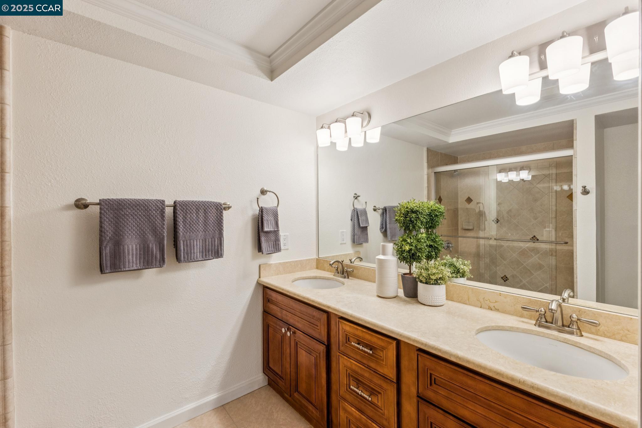 1884 Saint George Rd, Danville, California 94526, 2 Bedrooms Bedrooms, 7 Rooms Rooms,2 BathroomsBathrooms,Residential,For Sale,1884 Saint George Rd,41100153