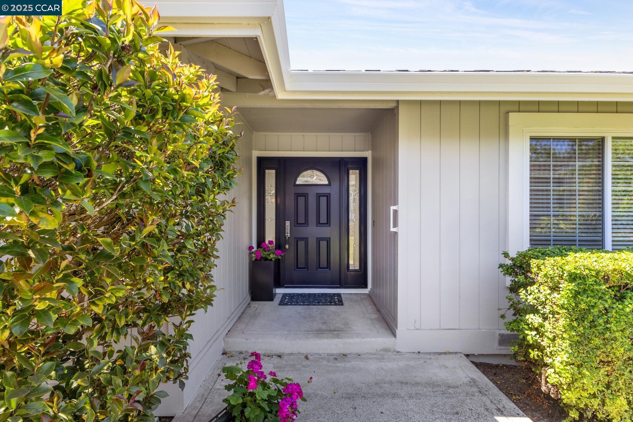 1884 Saint George Rd, Danville, California 94526, 2 Bedrooms Bedrooms, 7 Rooms Rooms,2 BathroomsBathrooms,Residential,For Sale,1884 Saint George Rd,41100153