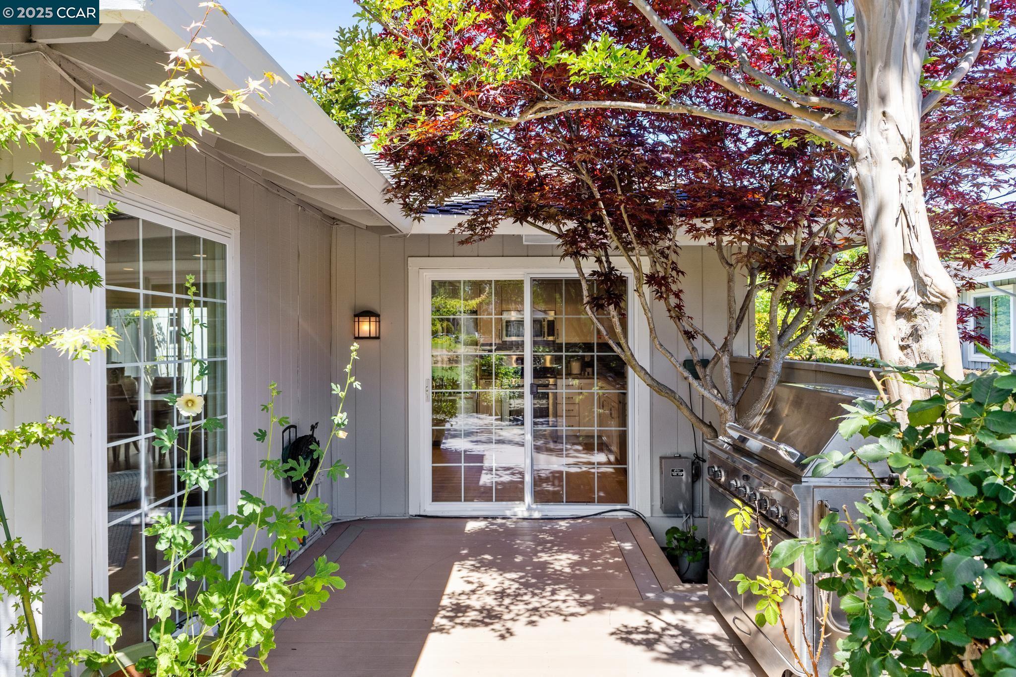 1884 Saint George Rd, Danville, California 94526, 2 Bedrooms Bedrooms, 7 Rooms Rooms,2 BathroomsBathrooms,Residential,For Sale,1884 Saint George Rd,41100153