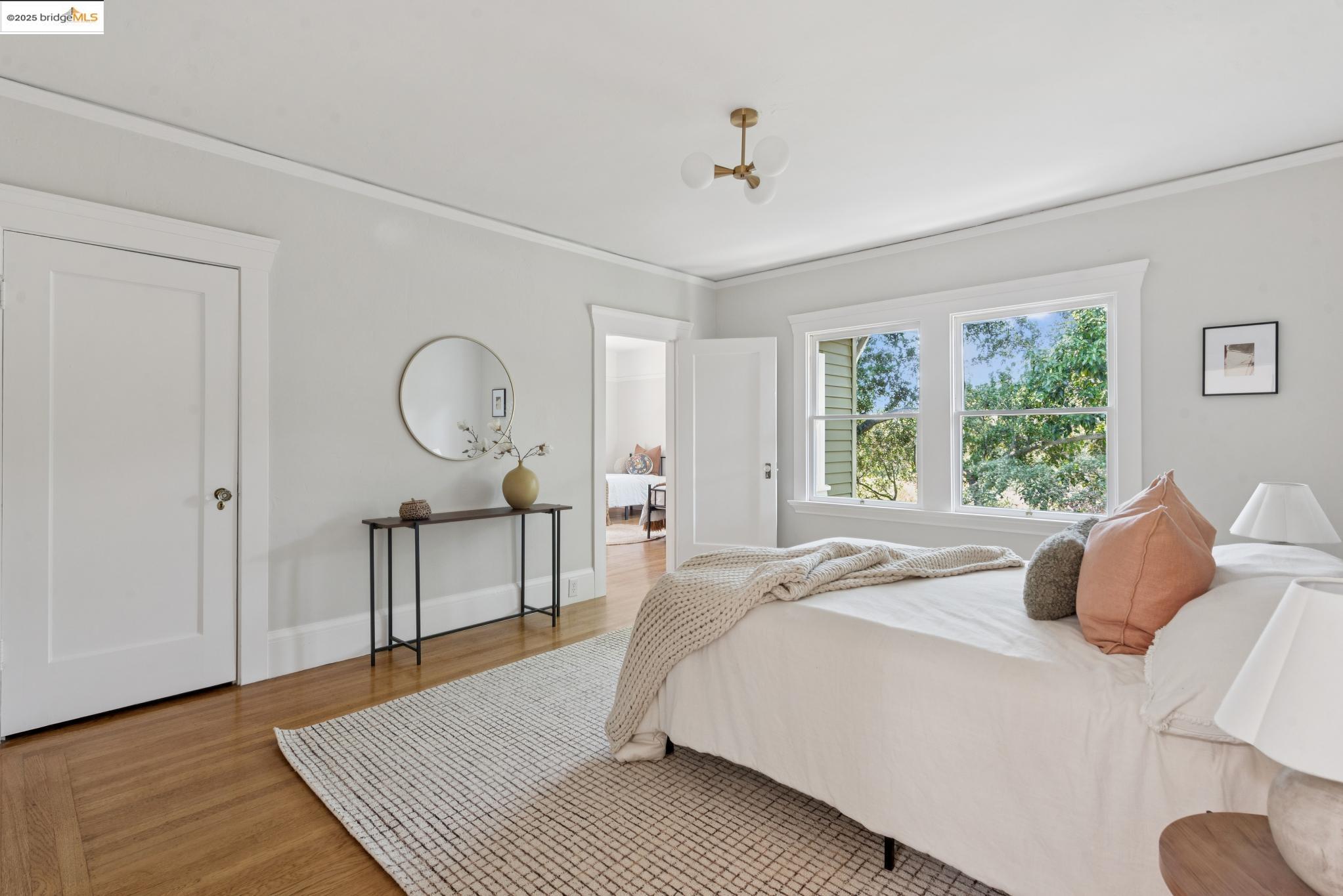 2181 Andrews St, Oakland, California 94611, 4 Bedrooms Bedrooms, 9 Rooms Rooms,3 BathroomsBathrooms,Residential,For Sale,2181 Andrews St,41100155