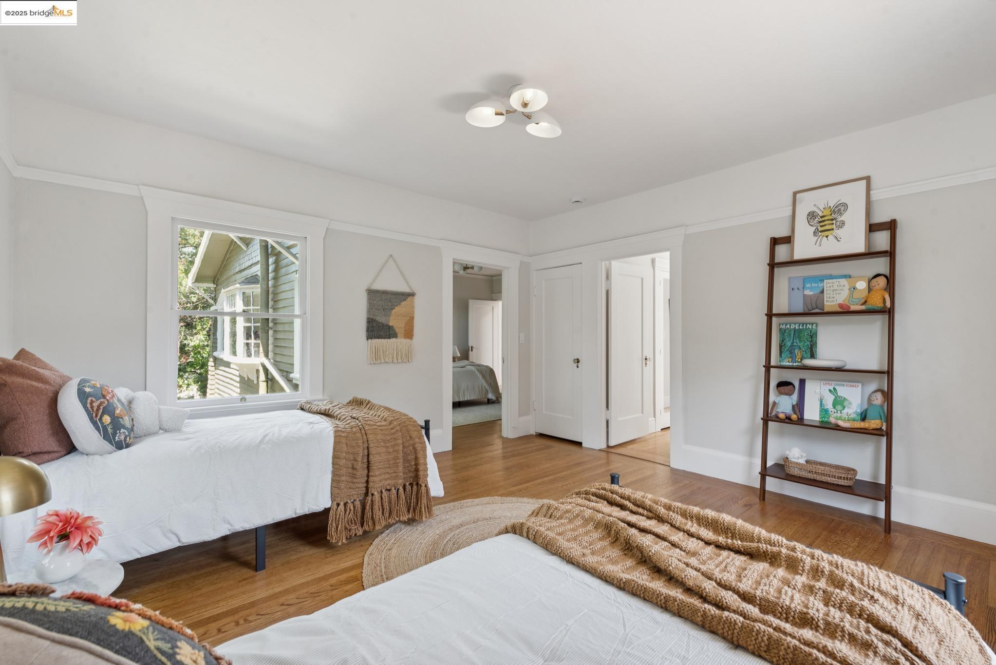 2181 Andrews St, Oakland, California 94611, 4 Bedrooms Bedrooms, 9 Rooms Rooms,3 BathroomsBathrooms,Residential,For Sale,2181 Andrews St,41100155