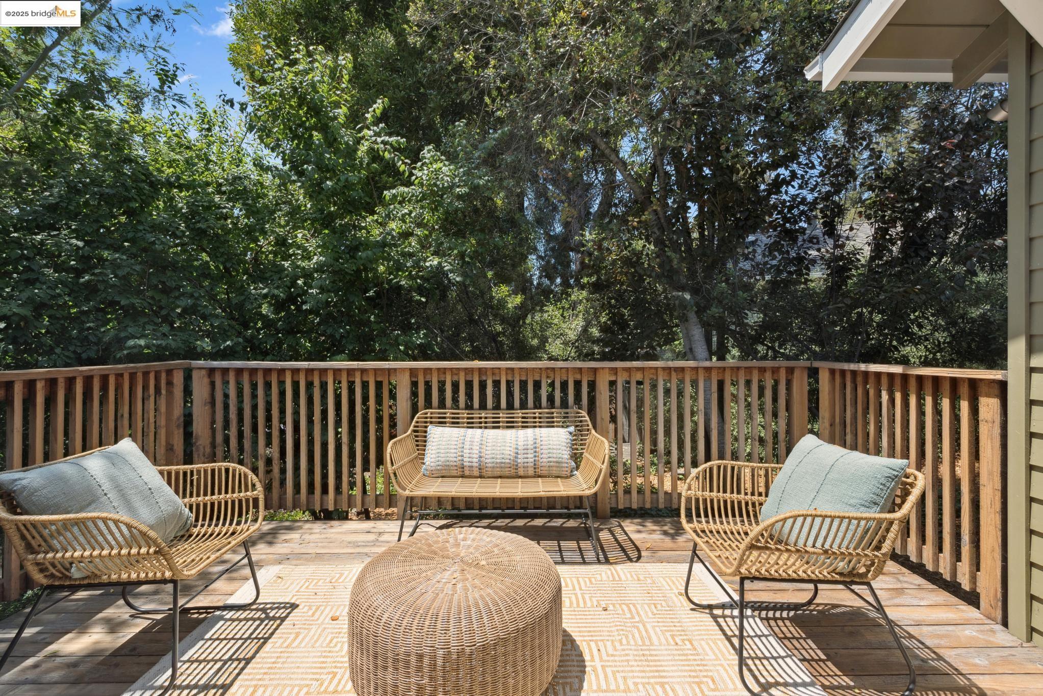 2181 Andrews St, Oakland, California 94611, 4 Bedrooms Bedrooms, 9 Rooms Rooms,3 BathroomsBathrooms,Residential,For Sale,2181 Andrews St,41100155