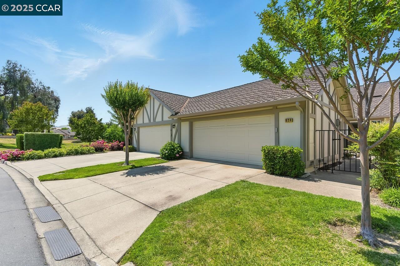 Detail Gallery Image 1 of 1 For 624 Doral Dr, Danville,  CA 94526 - 2 Beds | 2 Baths