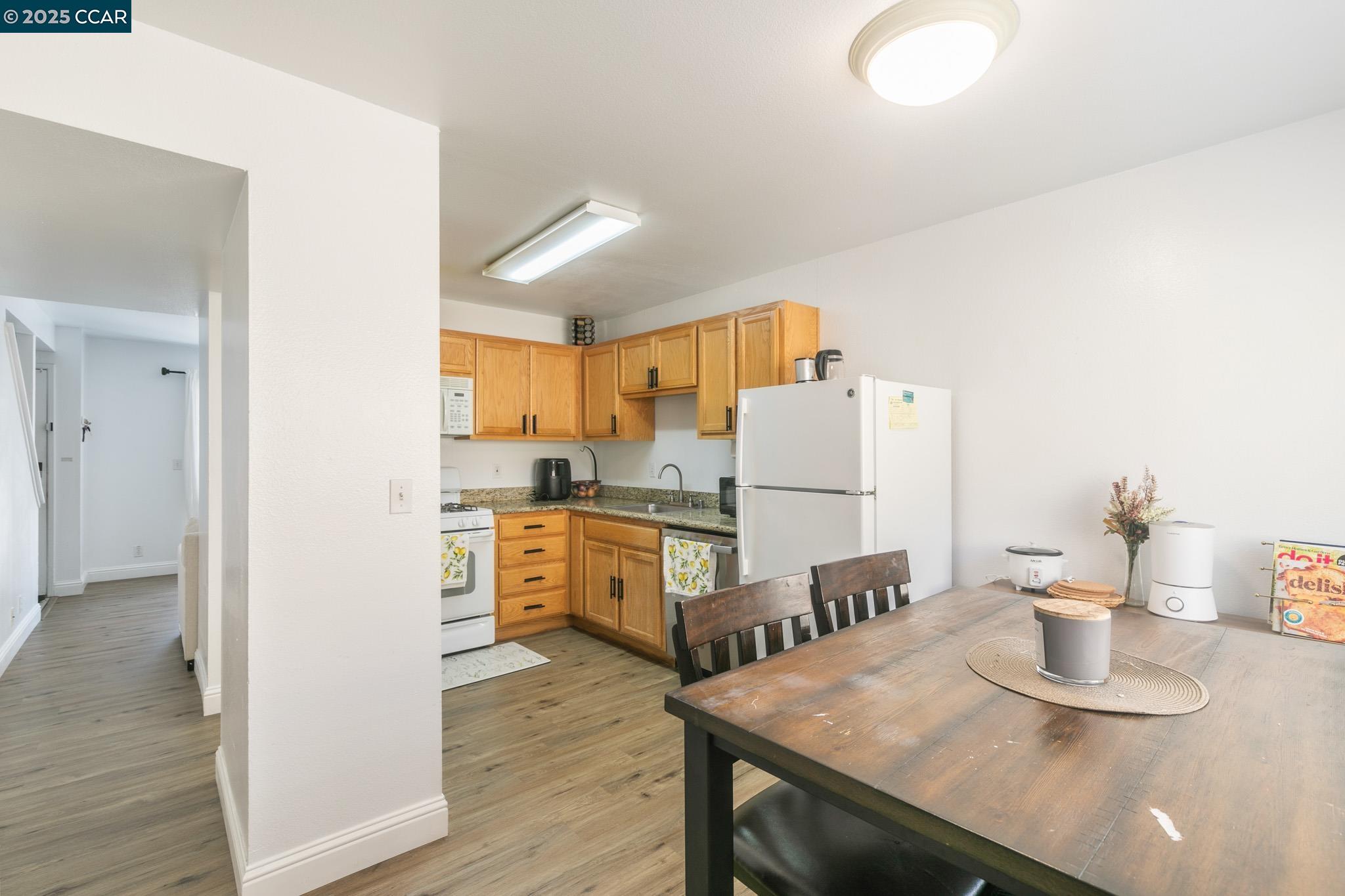 1366 Callen St # B, Vacaville, California 95688, 2 Bedrooms Bedrooms, 4 Rooms Rooms,1 BathroomBathrooms,Residential,For Sale,1366 Callen St # B,41100159