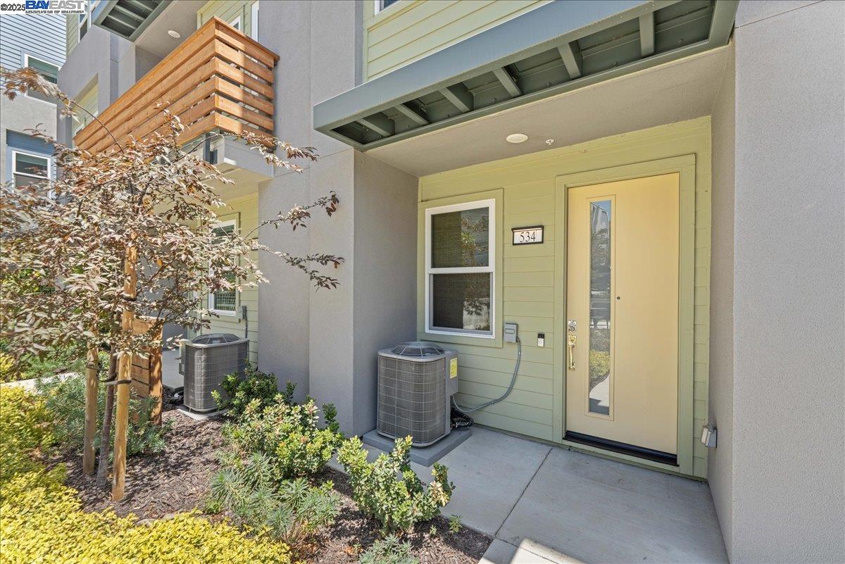 MLS: 41100162 Condo For Sale