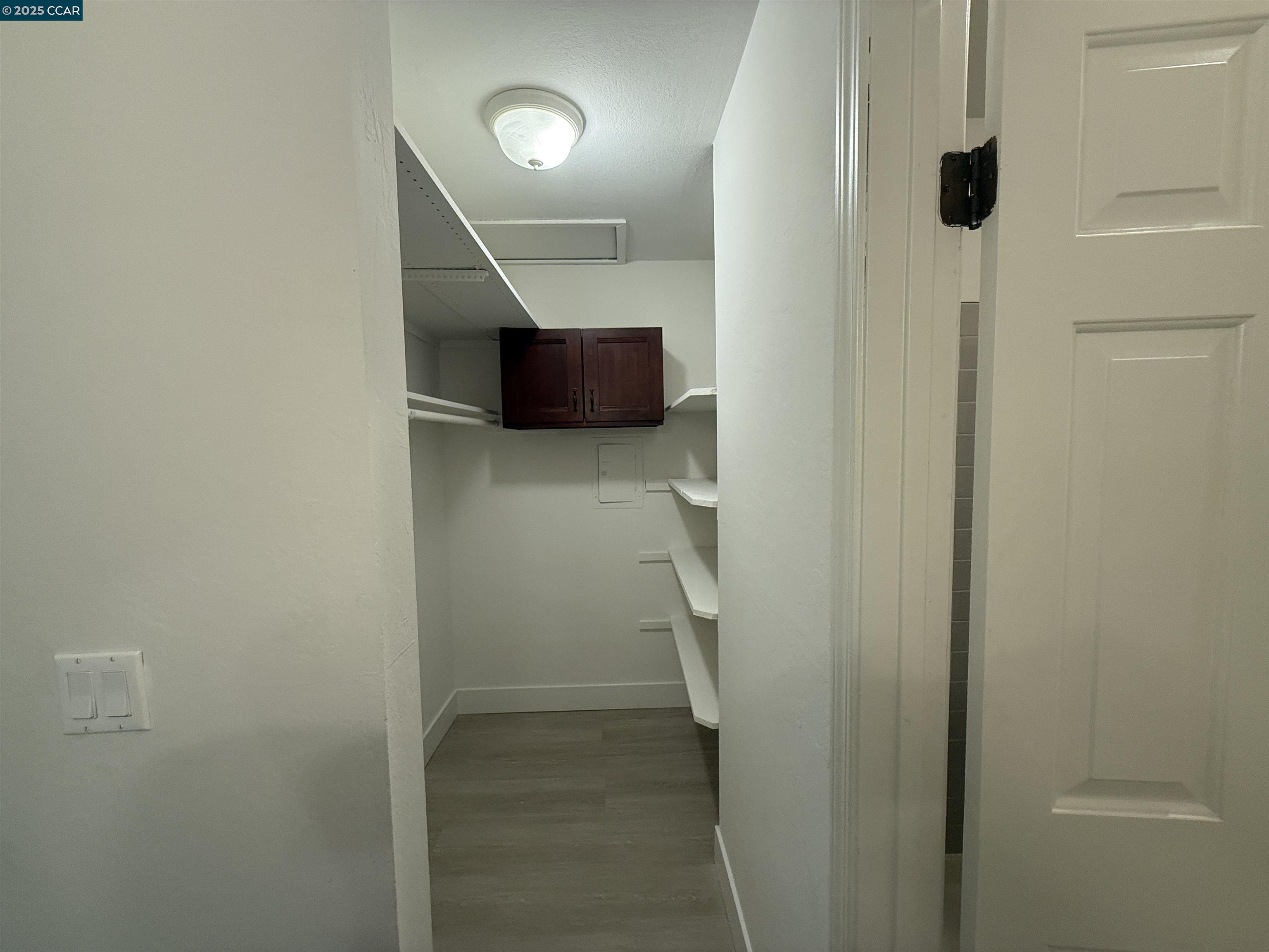 Detail Gallery Image 10 of 14 For 2564 Walnut Blvd #108,  Walnut Creek,  CA 94596 - 2 Beds | 2 Baths