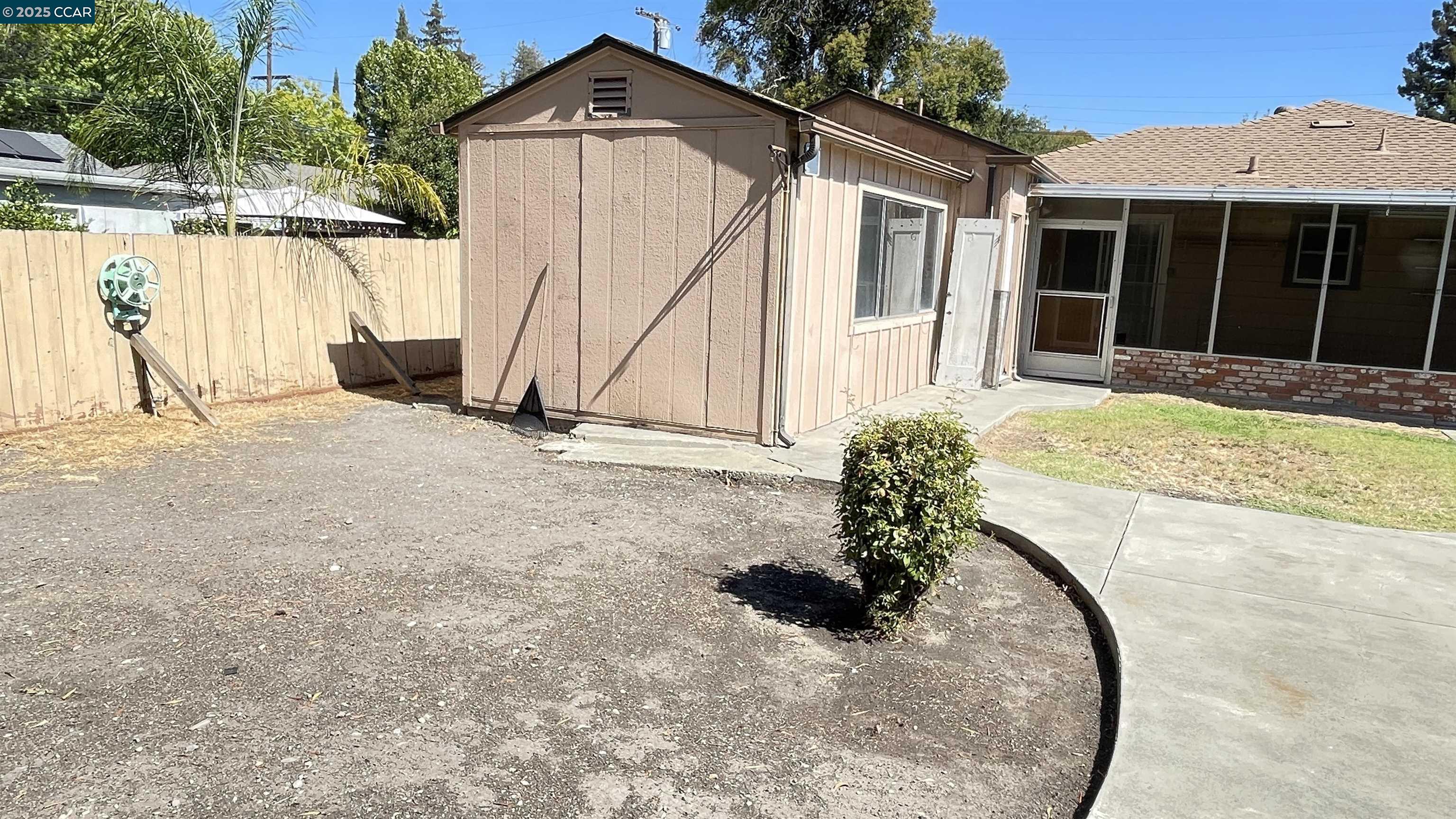 Detail Gallery Image 21 of 22 For 3655 Granzotto Dr, Concord,  CA 94519 - 3 Beds | 2 Baths
