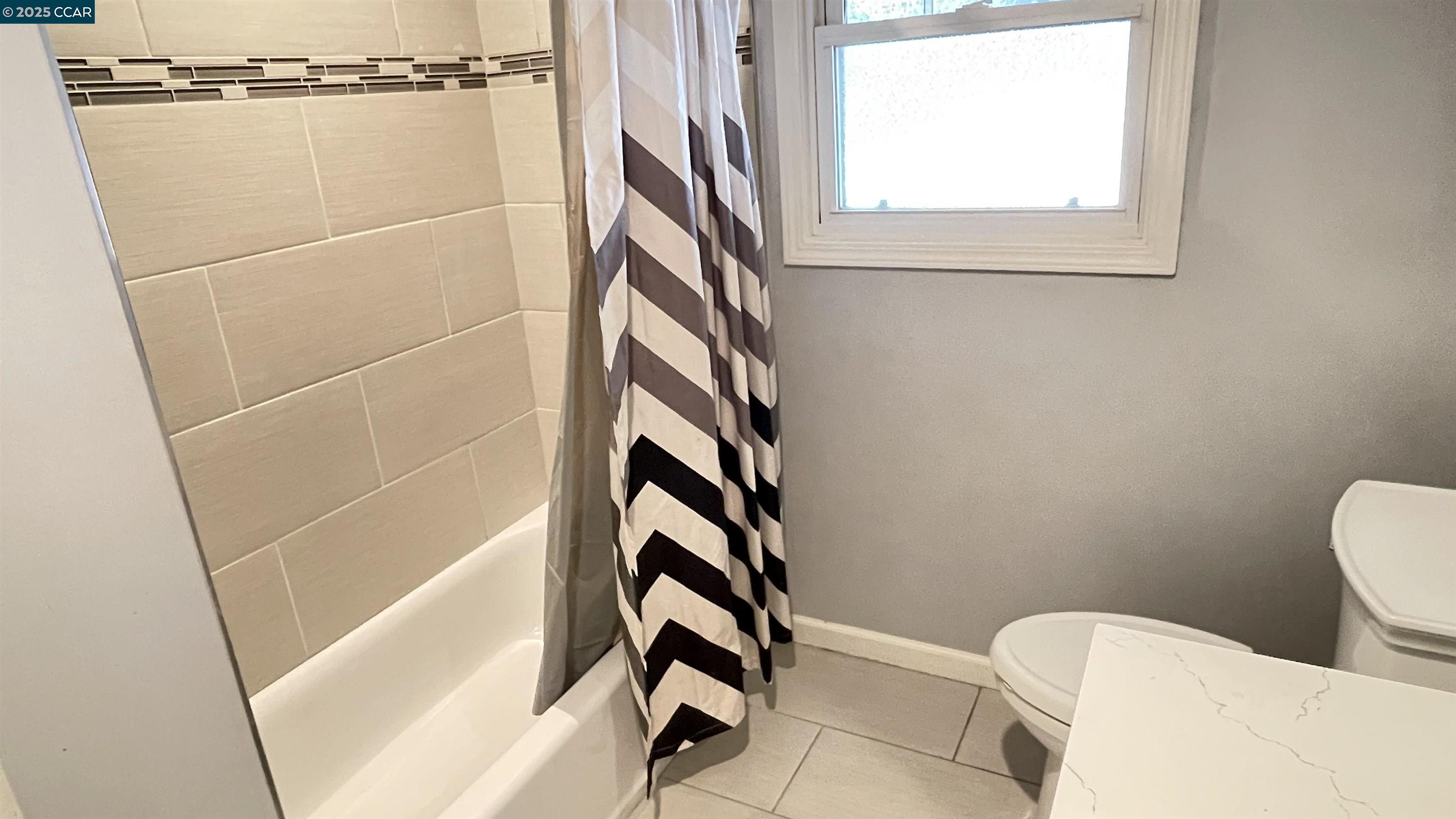 Detail Gallery Image 10 of 22 For 3655 Granzotto Dr, Concord,  CA 94519 - 3 Beds | 2 Baths