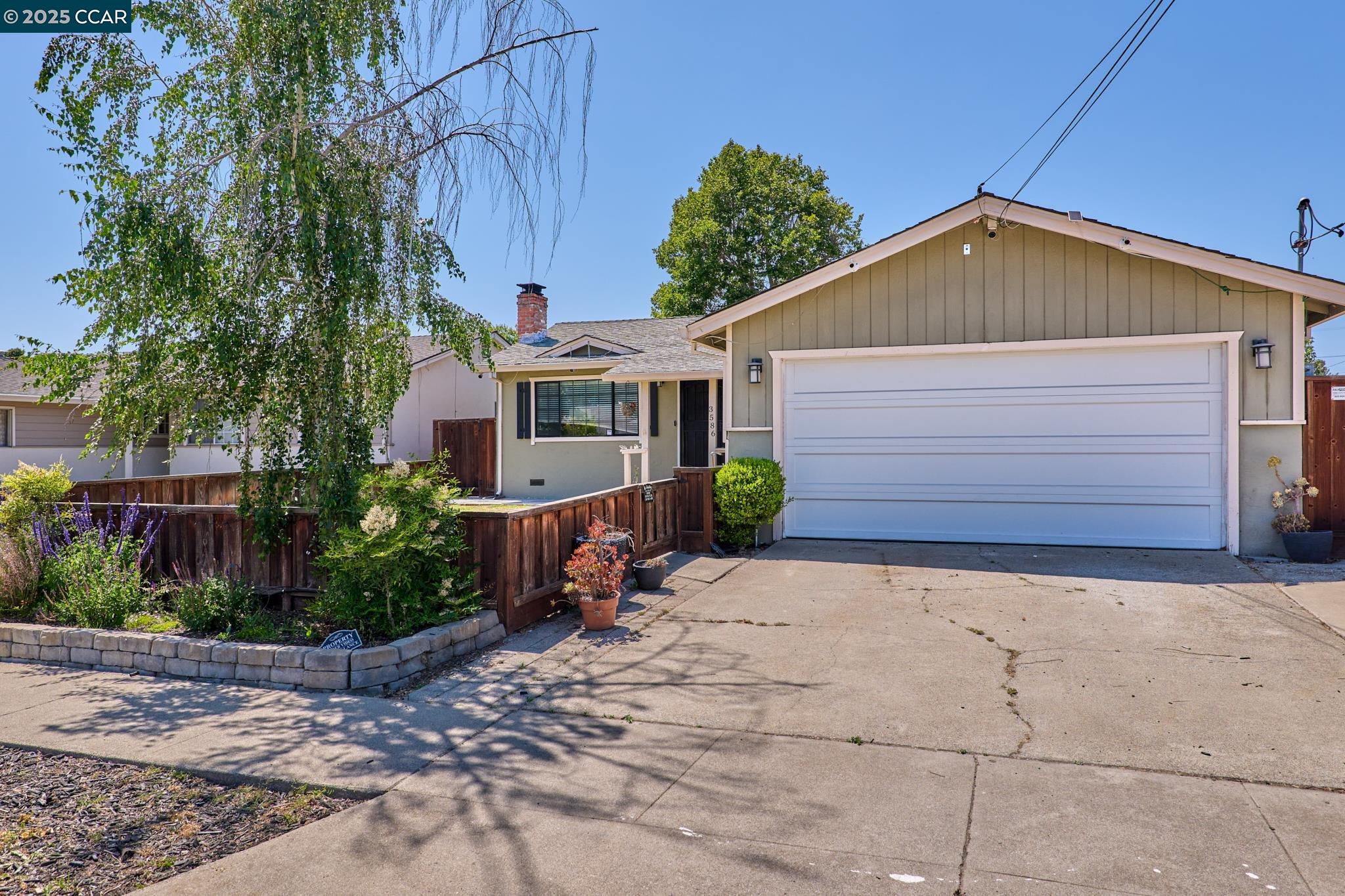 Thumbnail for 3586 Hillsborough Dr, Concord, CA 94520