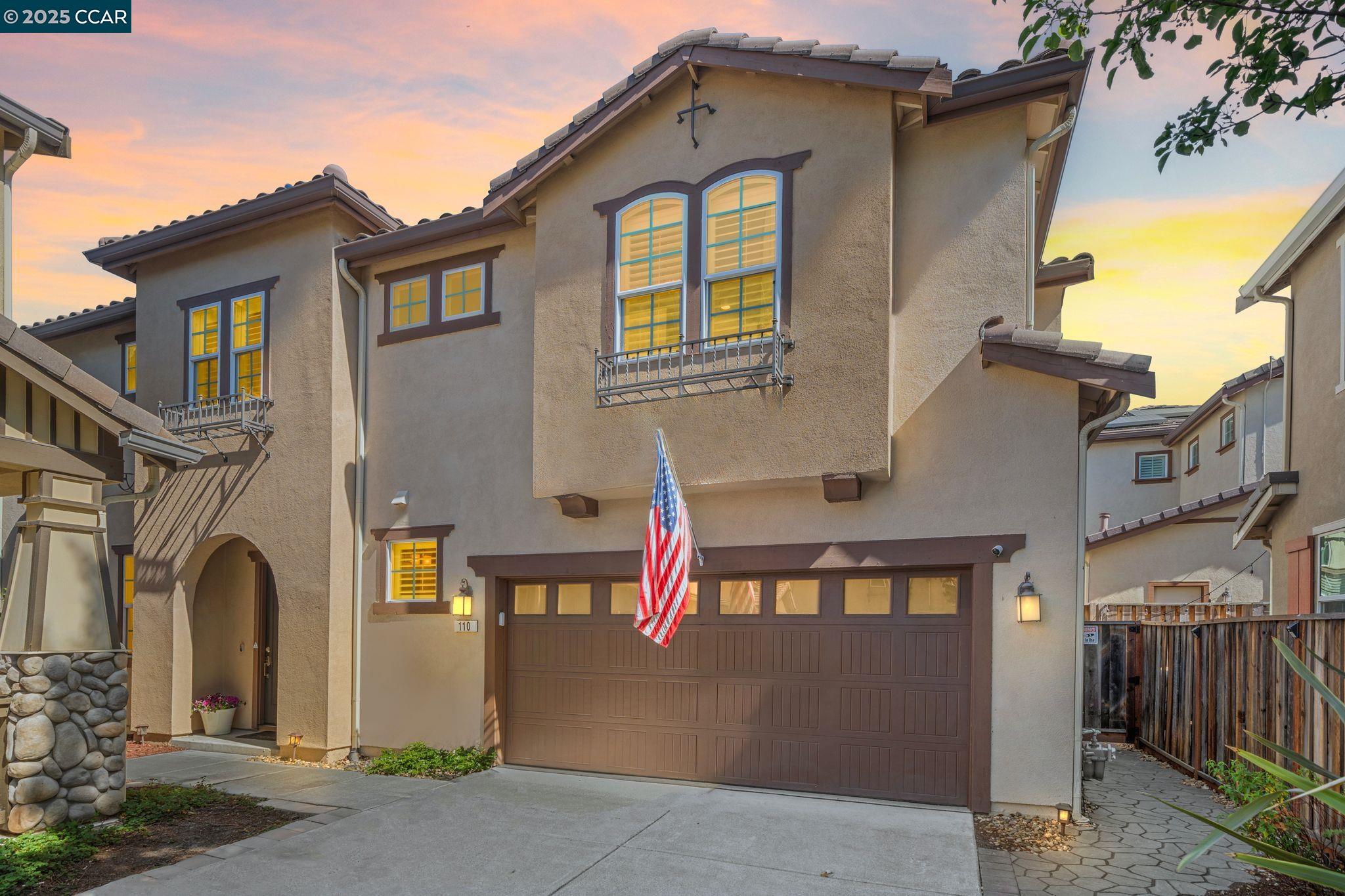 Front Image Thumbnail for CC41100179