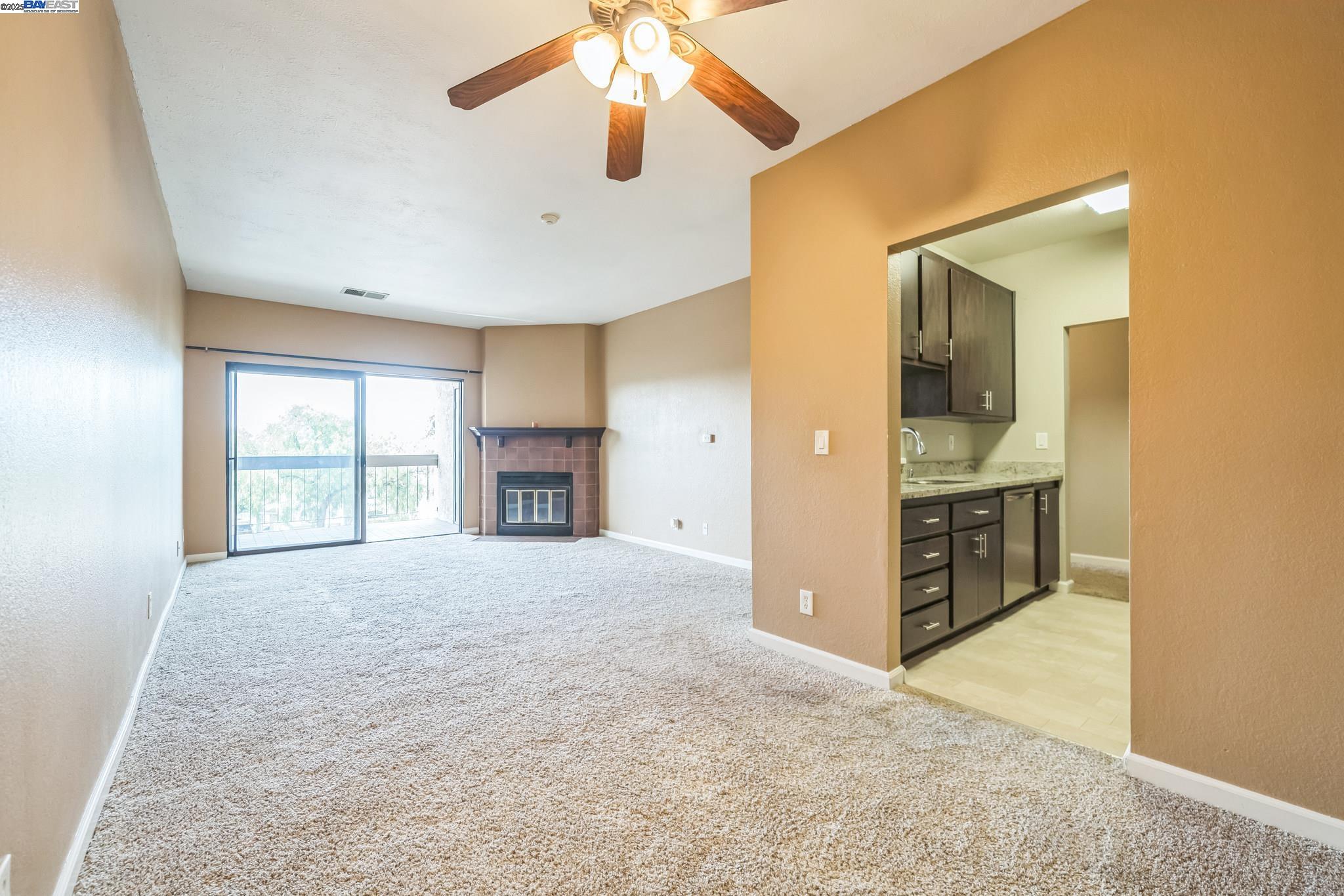 Photo #3: 41100184 Listing 