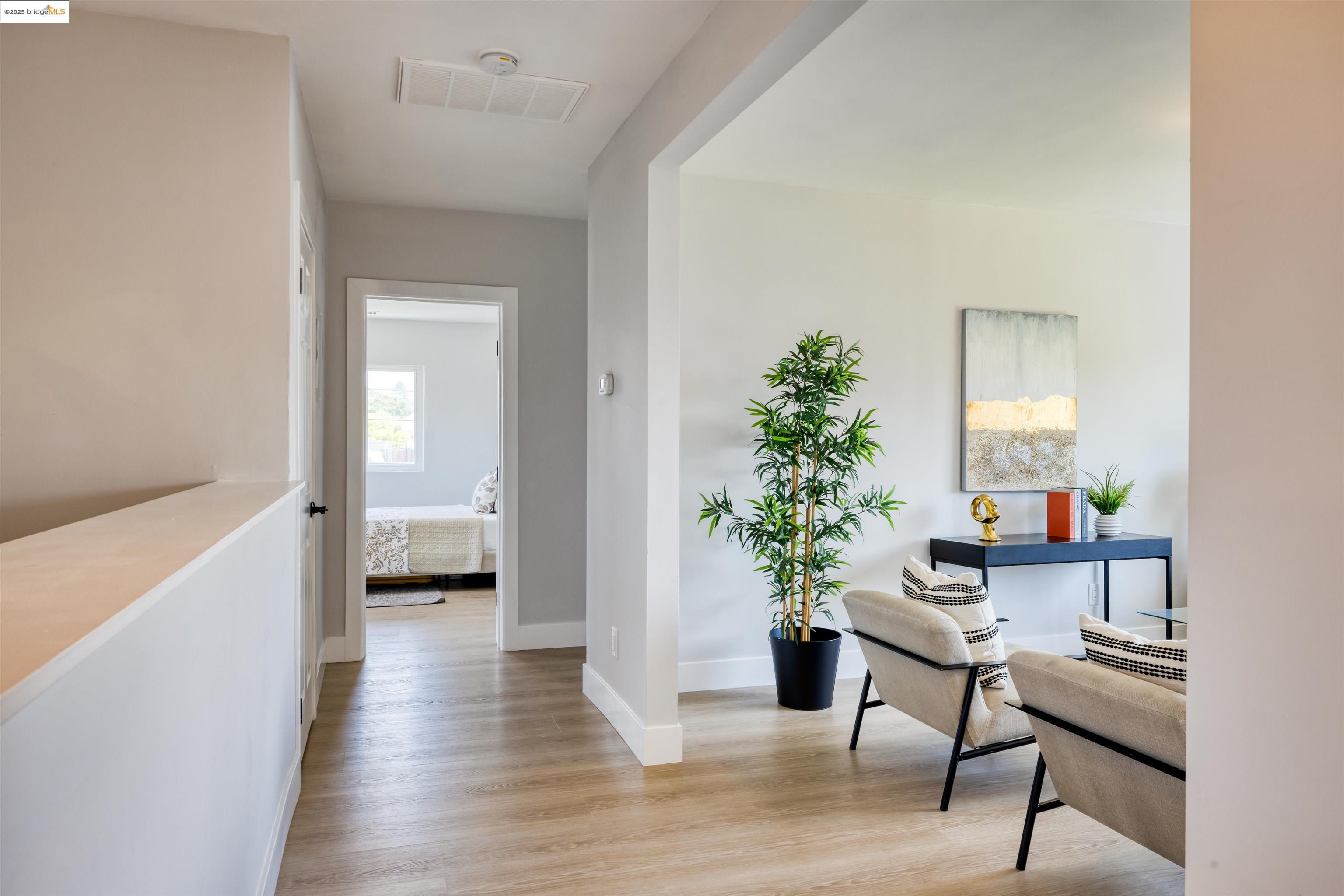Detail Gallery Image 24 of 32 For 2914 Stanton St, Berkeley,  CA 94702 - – Beds | – Baths