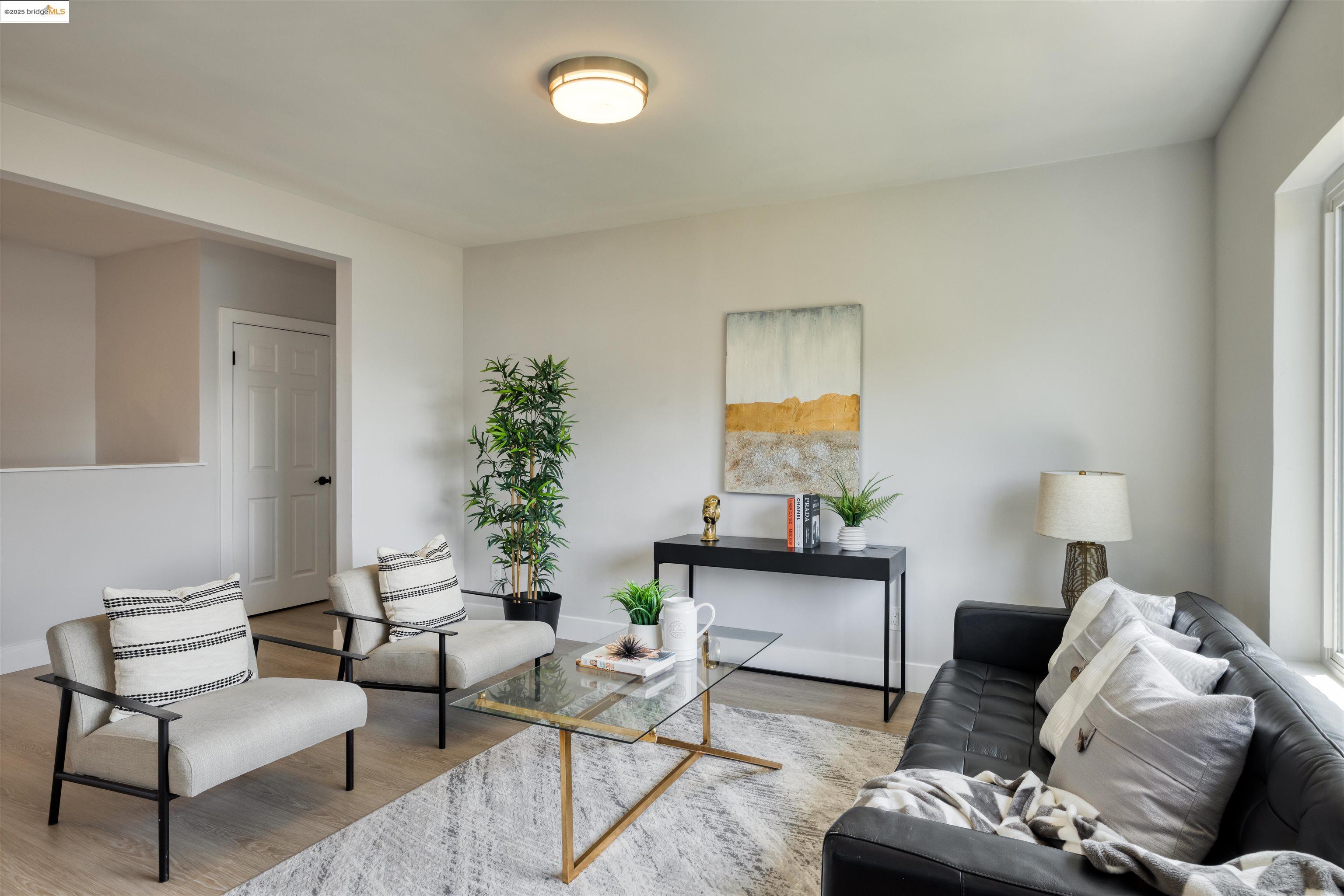 Detail Gallery Image 27 of 32 For 2914 Stanton St, Berkeley,  CA 94702 - – Beds | – Baths