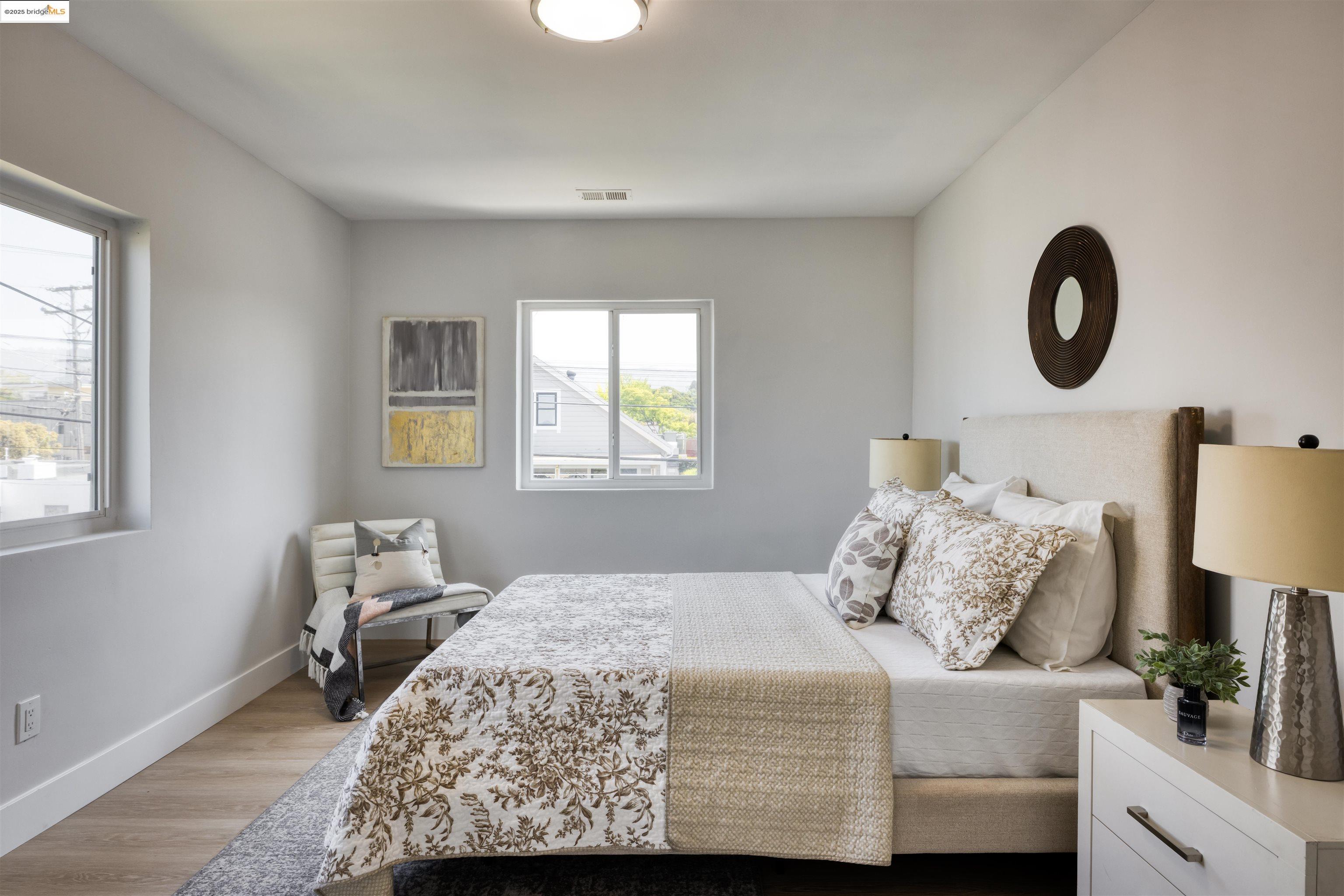 Detail Gallery Image 29 of 32 For 2914 Stanton St, Berkeley,  CA 94702 - – Beds | – Baths