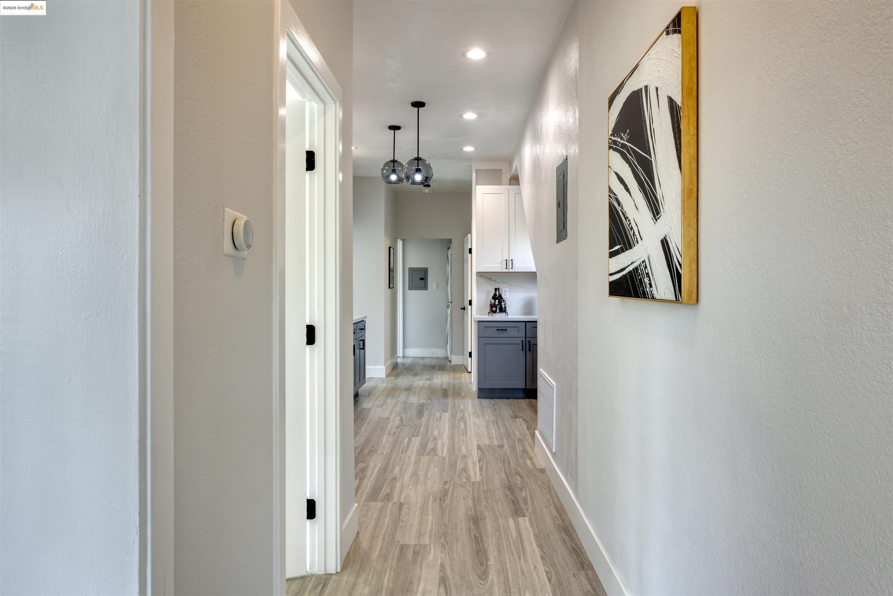 Detail Gallery Image 5 of 32 For 2914 Stanton St, Berkeley,  CA 94702 - – Beds | – Baths