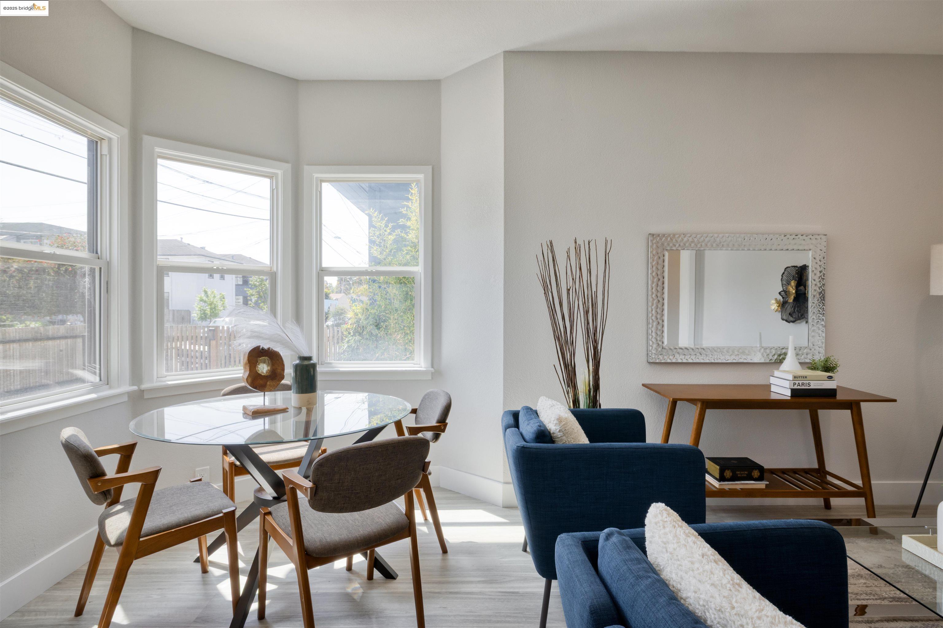 Detail Gallery Image 9 of 32 For 2914 Stanton St, Berkeley,  CA 94702 - – Beds | – Baths