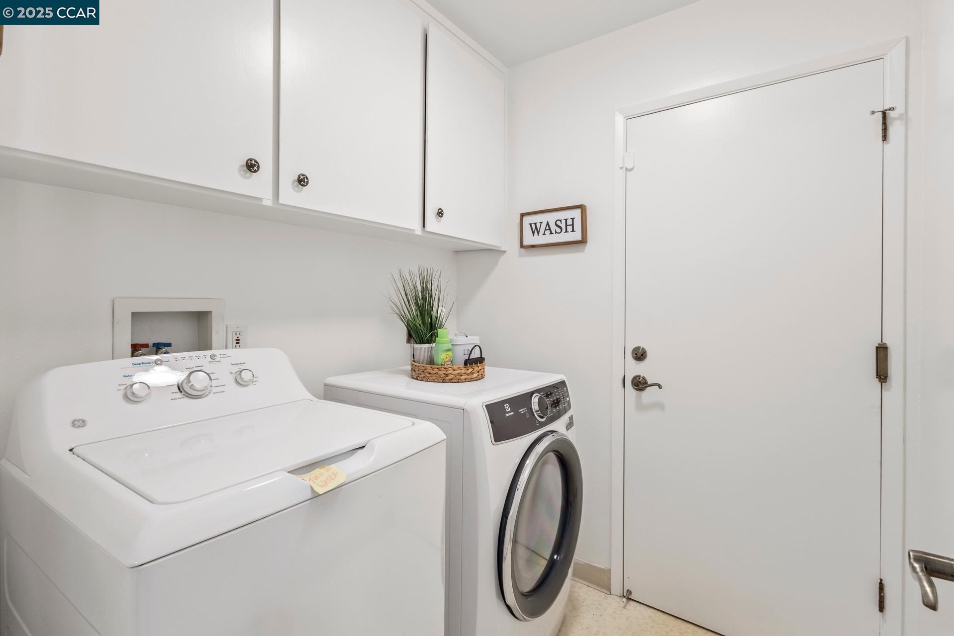 Detail Gallery Image 23 of 29 For 1911 Morse St, Santa Clara,  CA 95050 - 3 Beds | 2 Baths