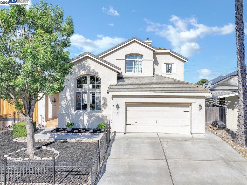 Detail Gallery Image 1 of 37 For 2218 Newport Ct., Discovery Bay,  CA 94505 - 4 Beds | 3 Baths